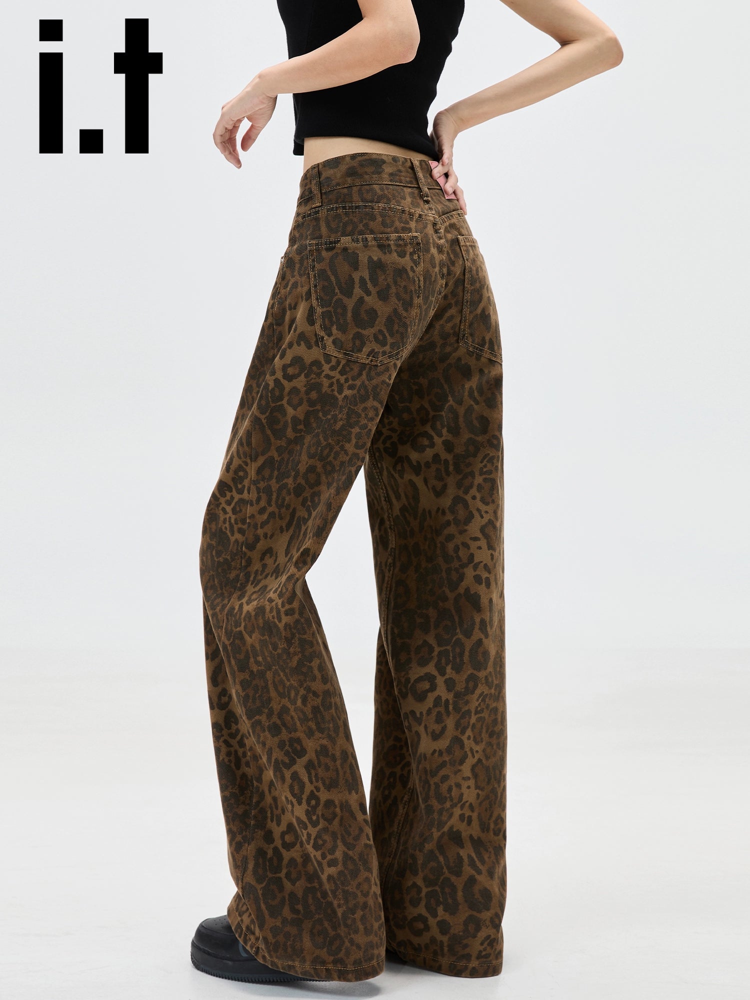 IT: CHOCOOLATE Wide-leg Jeans