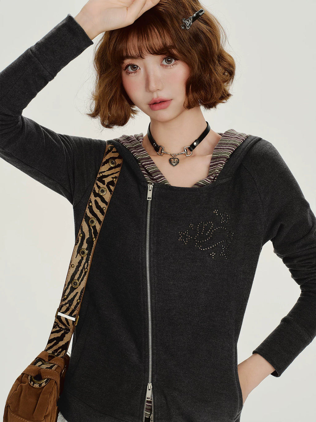 Girlyhalo Retrostripesfake Two-piece Hooded Sweatshirtoutwear