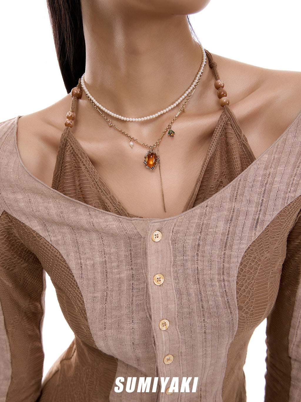 SUMIYAKI Vintage Embossed Honey Necklace
