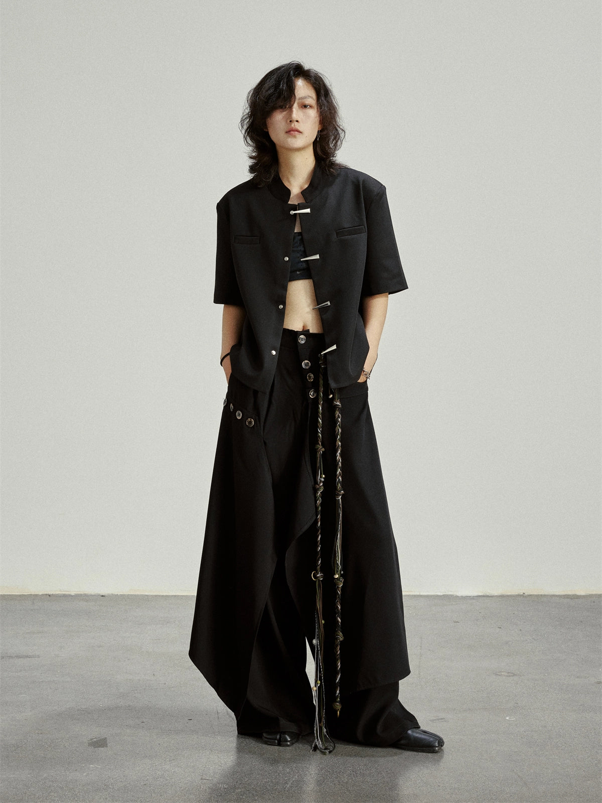 SUNYVONNE Metal Horn Buckle Blazer