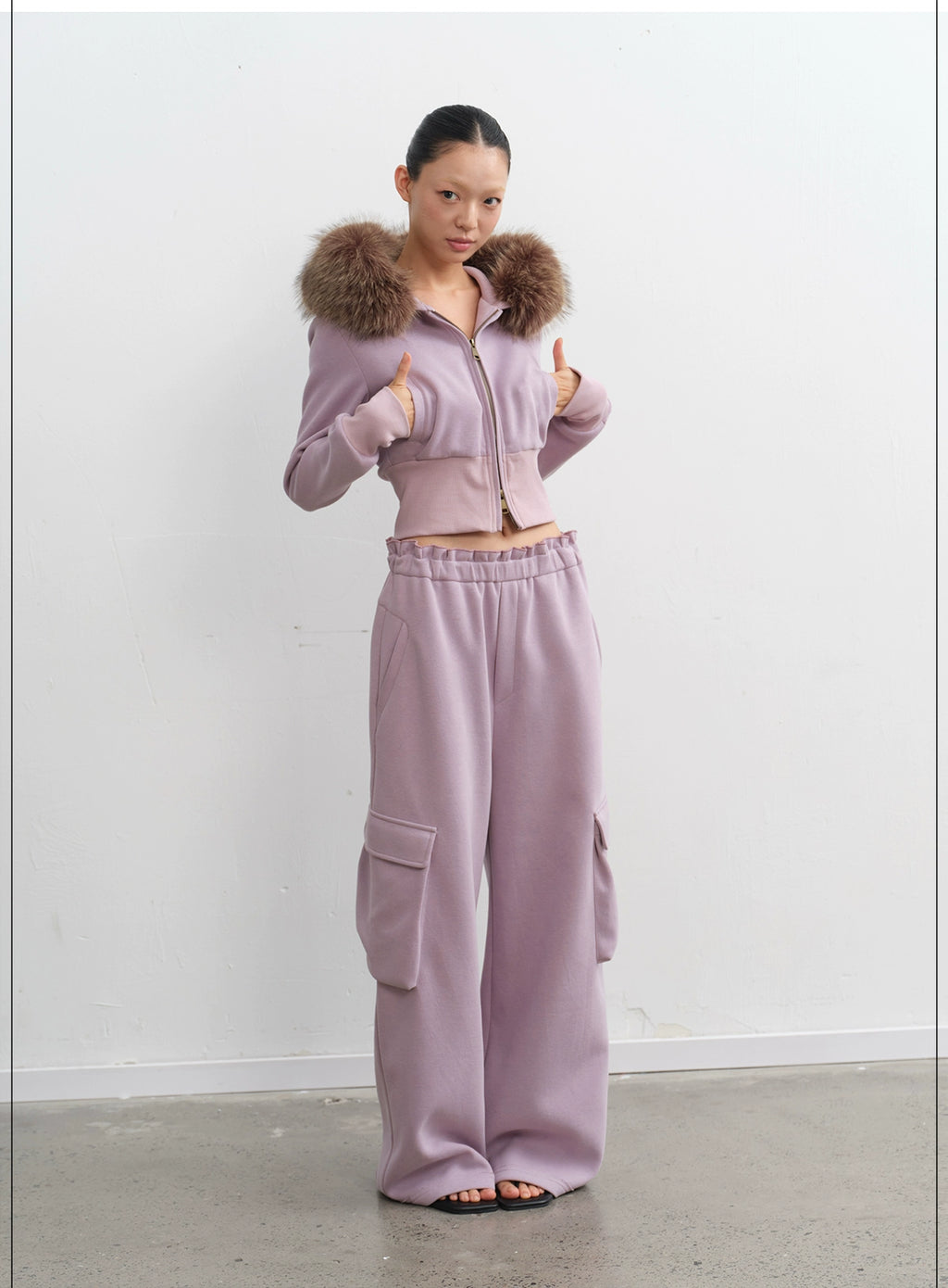 LINY LIBERTY Removable Fur Collar Short Sweater Casual Sweatpants Set