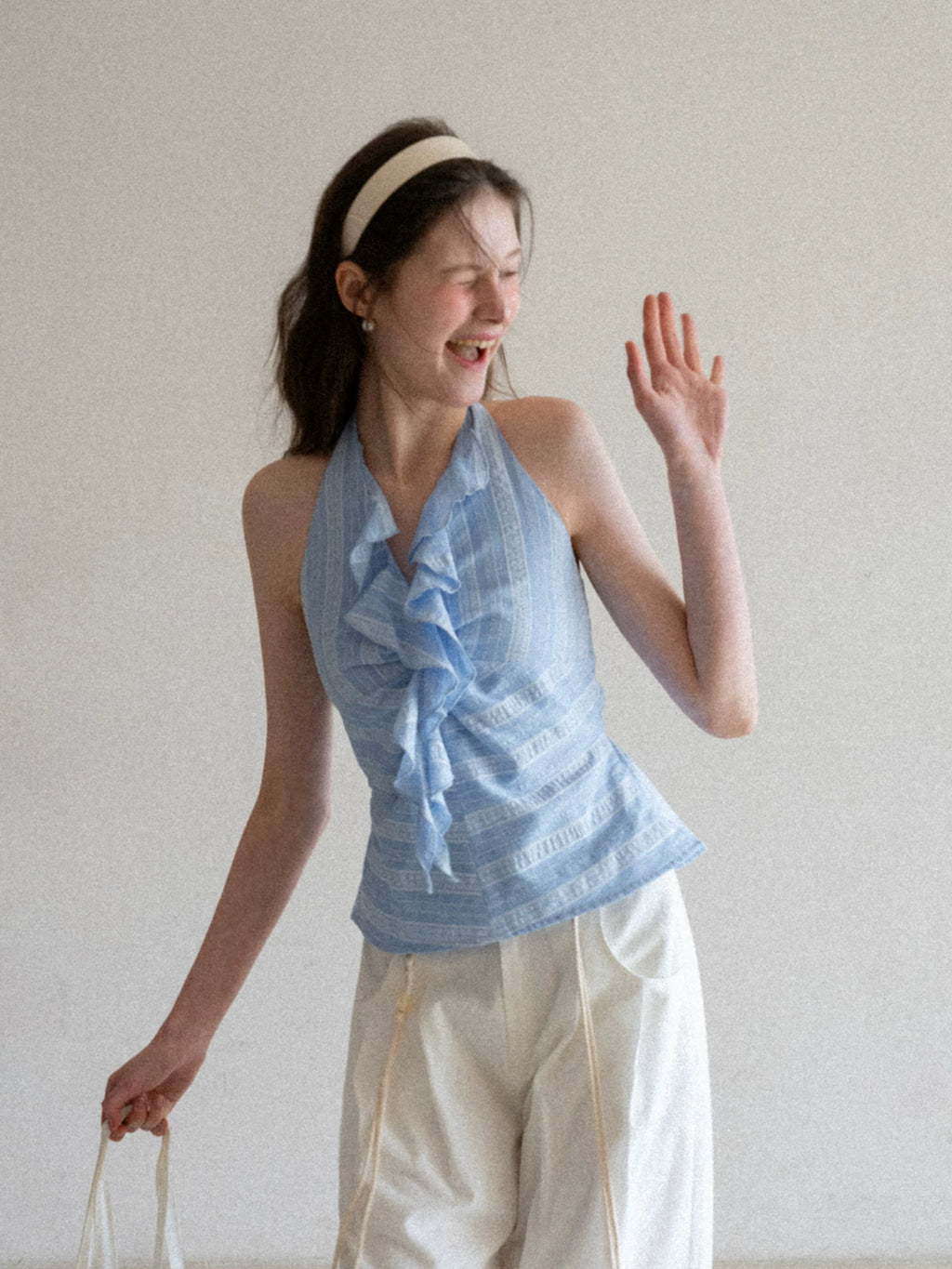 EGGKA V-neck Neck Halter Slim Vest