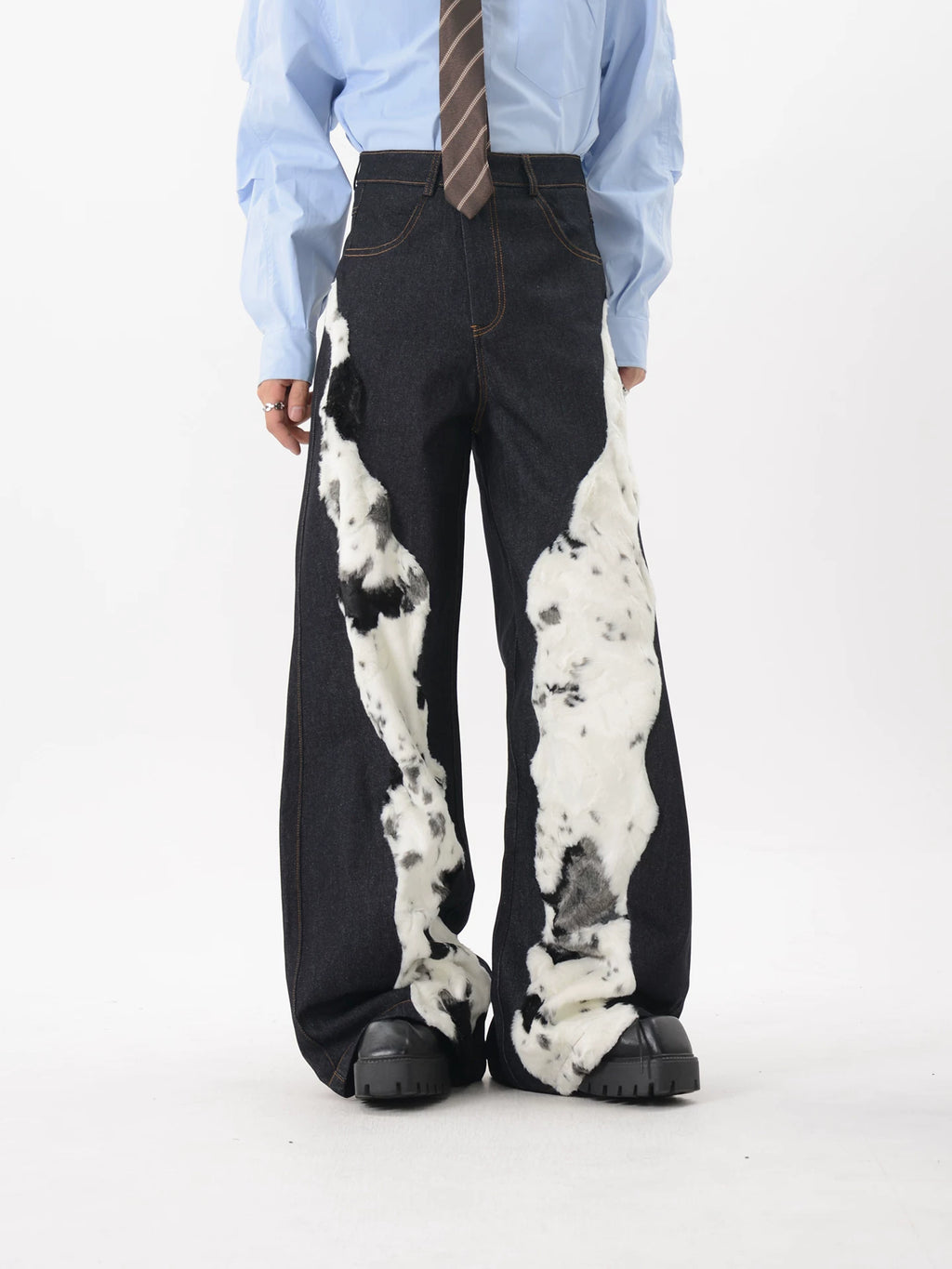 LUCE GARMENT Stitched Plush Wide-leg Jeans
