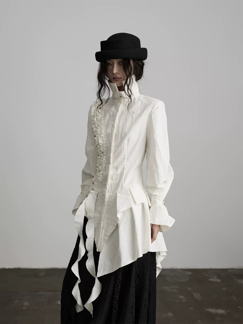 INDULGE Asymmetrical Waist Long-sleeved Shirt