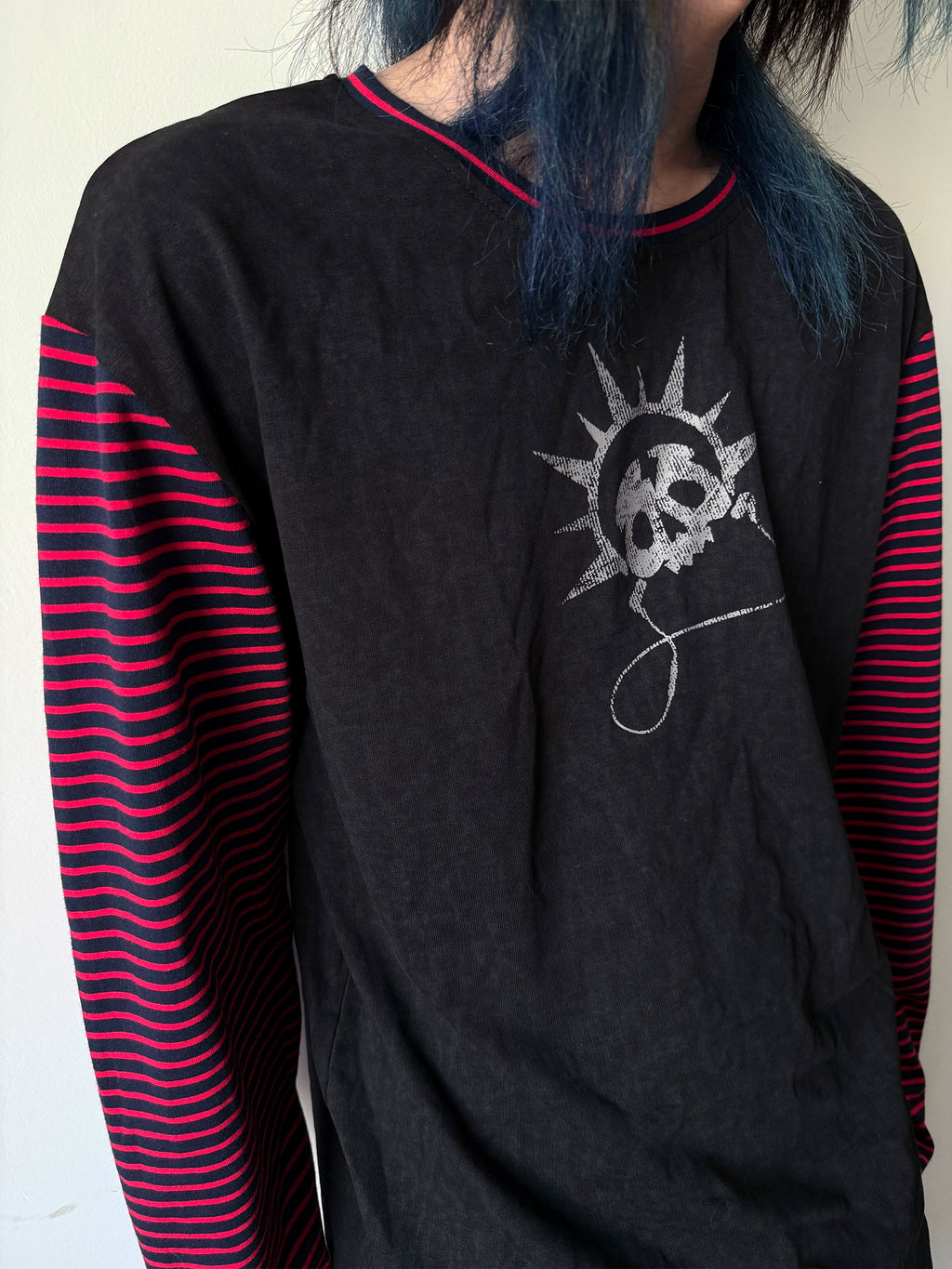 PAIKI Headphones Skull Striped Splicing Long-sleeved Sweater