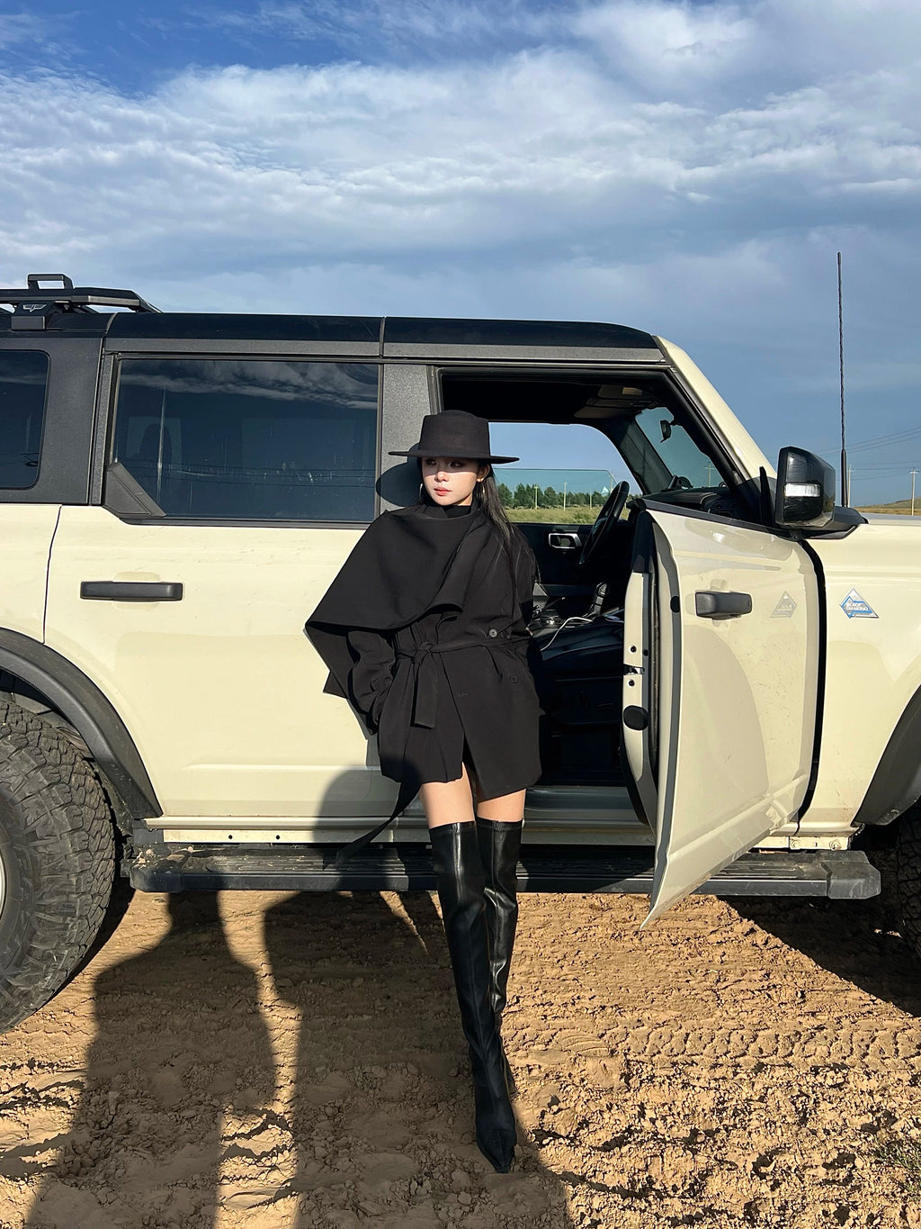 CHUYUQI Silhouette Scarf Short Trench Coat Shawl Jacket