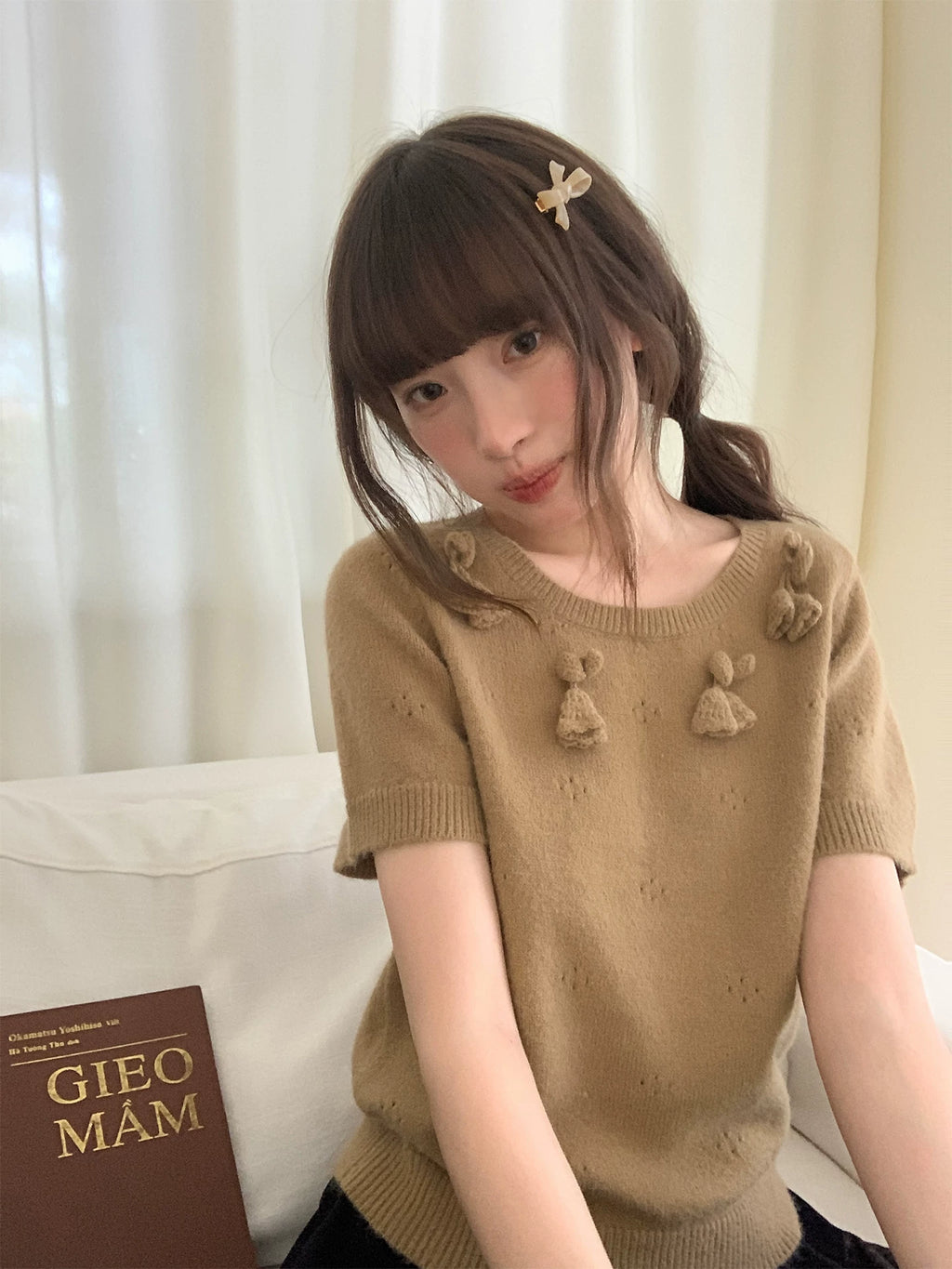 Kano Hand Hook Three-dimensional Flower Round Neck Short Sleeve Knitting