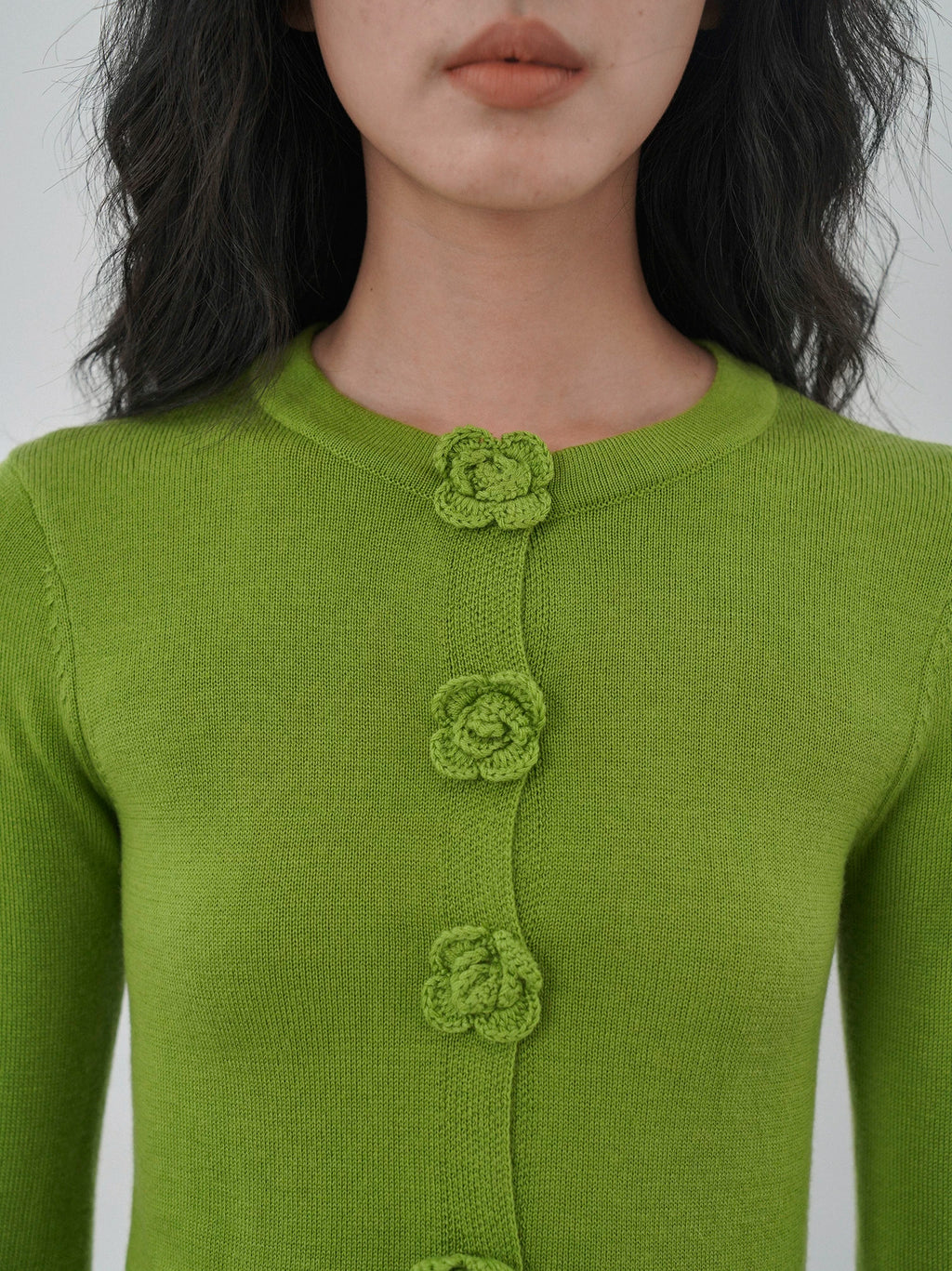 EIGHTHMONTH Three-dimensional Floral Button Knit