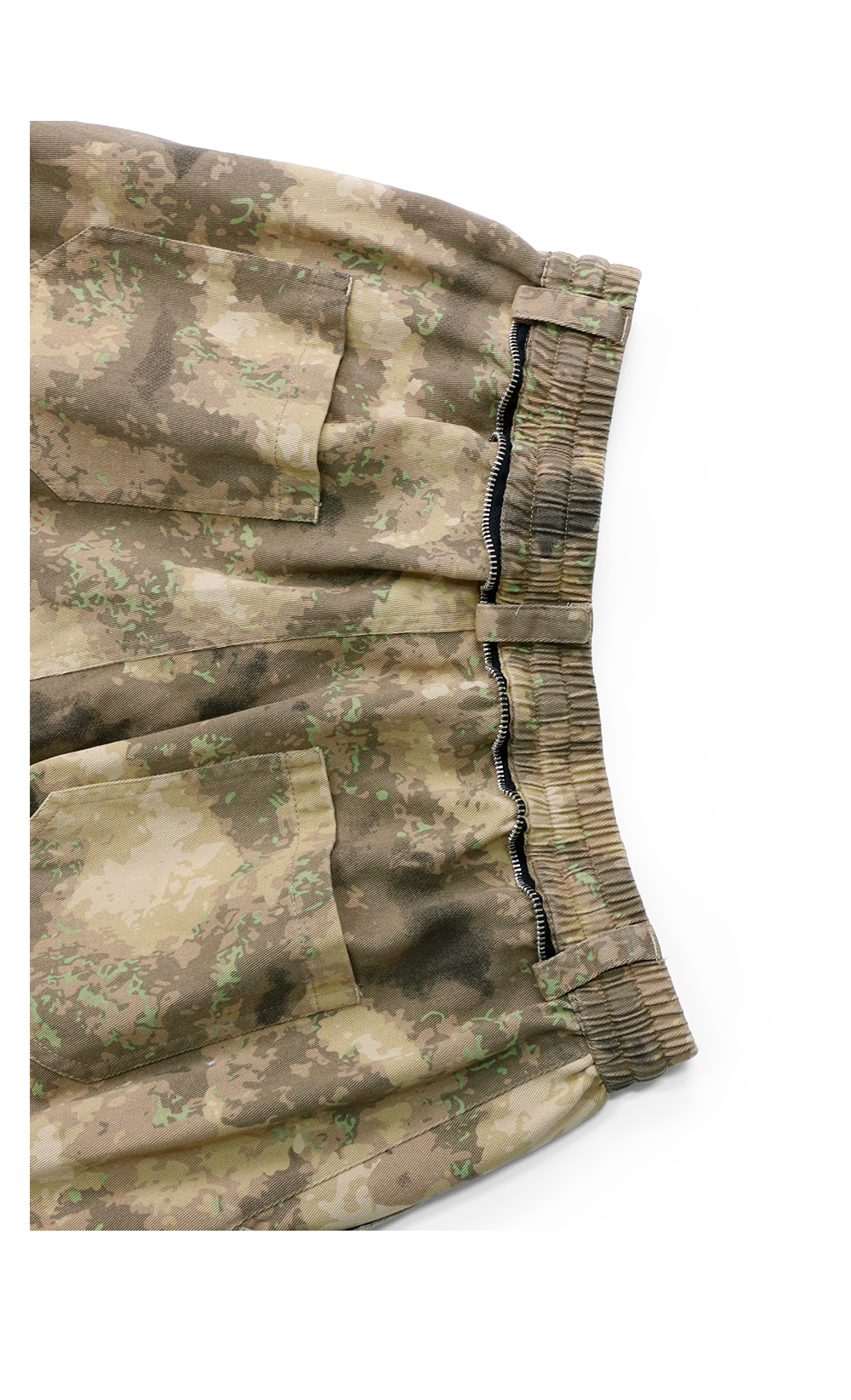 RELABEL Camouflage Leopard Print Splicing Tooling Eight-point Shorts