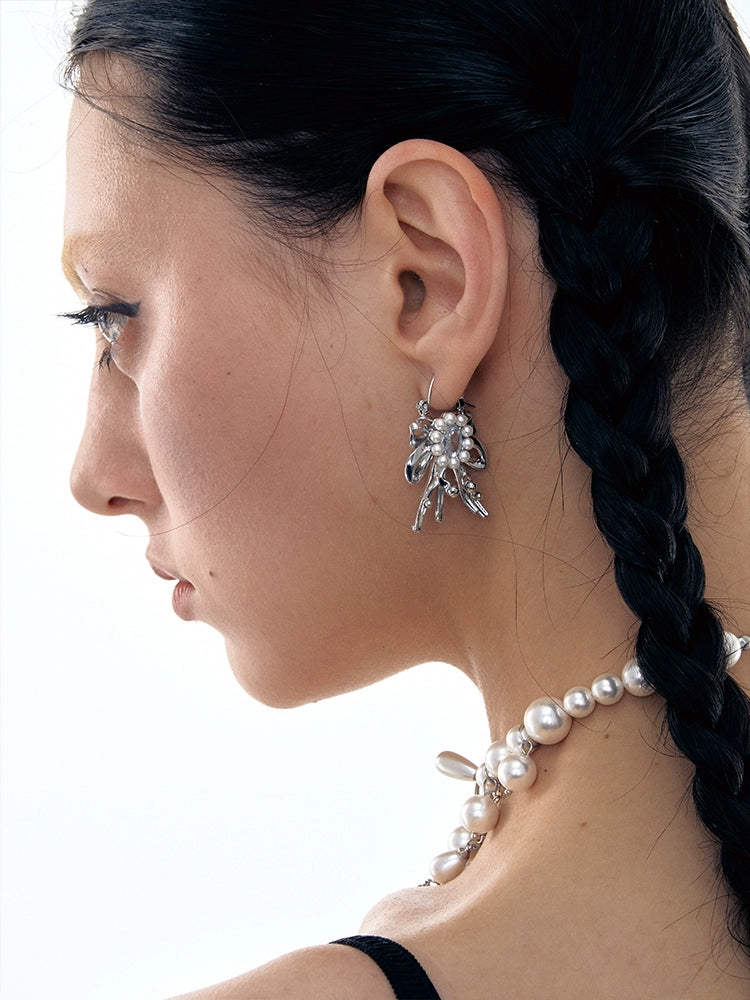 1JINN Vintage Bow Pearl Flower Earrings