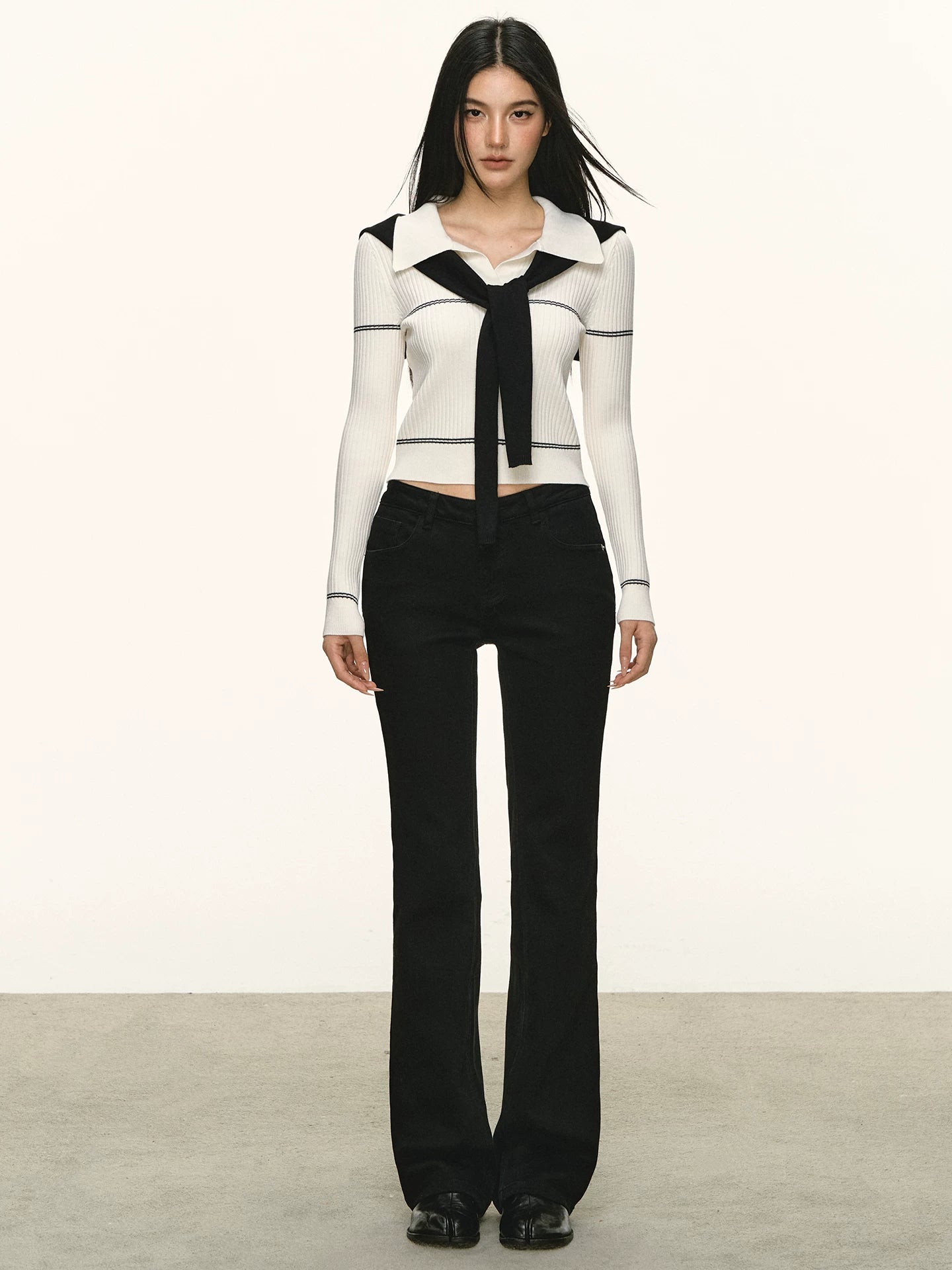 Anna Aneae Polo Collar Short Knitted Sweater