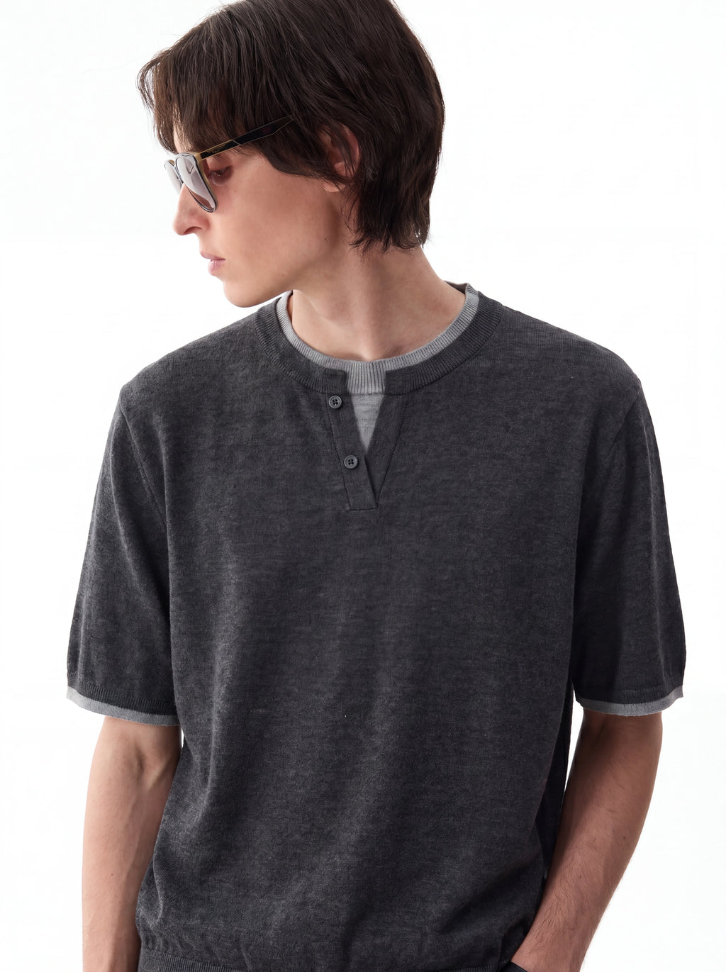 TERRAINCOGNITA V-neck Fake Two-piece Knitted Tee