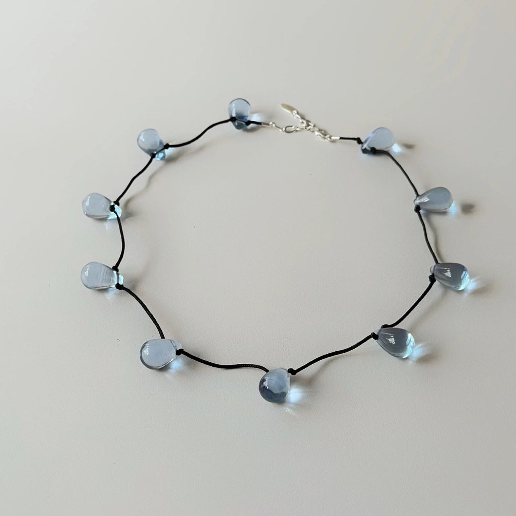 Lilis Weekend Niche Water Drop Beaded Necklace
