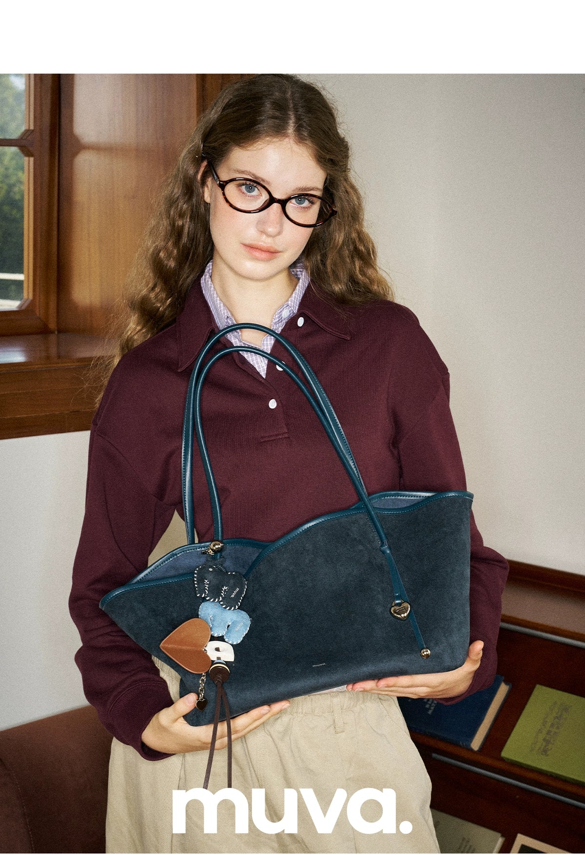 MUVA Lightweight Large Capacity Shoulder Bag