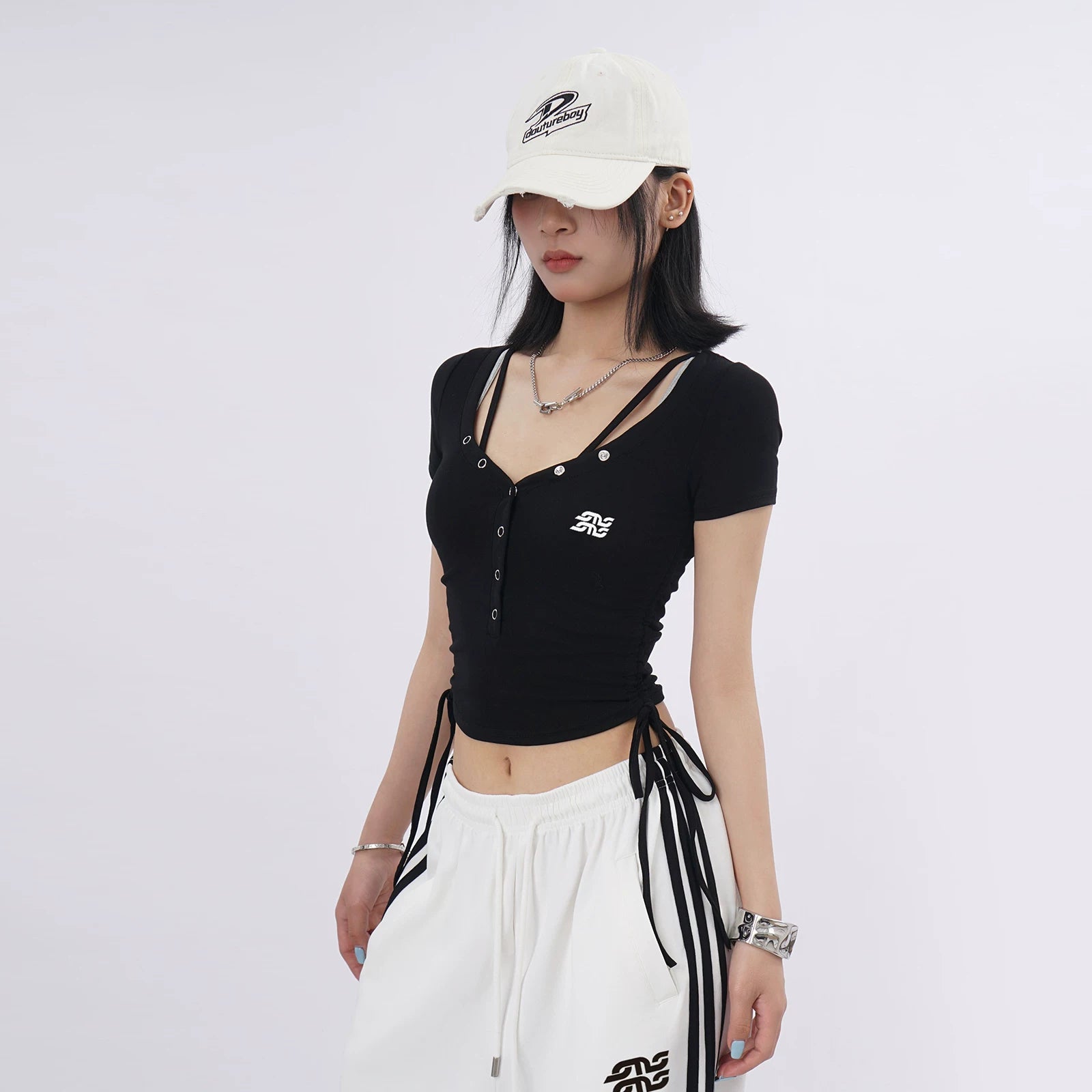 SAMUSAN Embroidered Three-bar Drawstring Slim Slacks