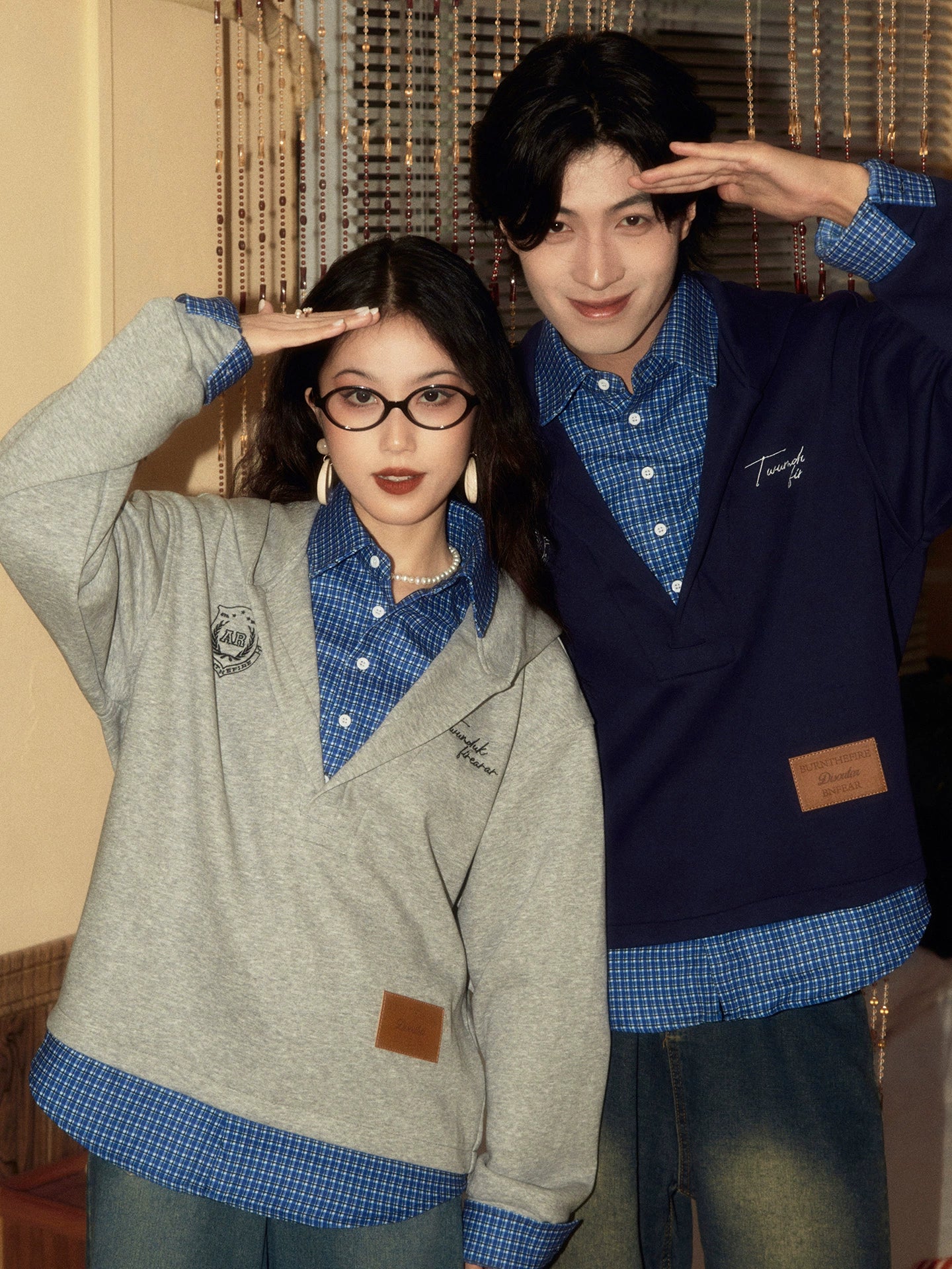 ALOHA Retro Niche Design Sense Splicing Fake Two-piece Sweater