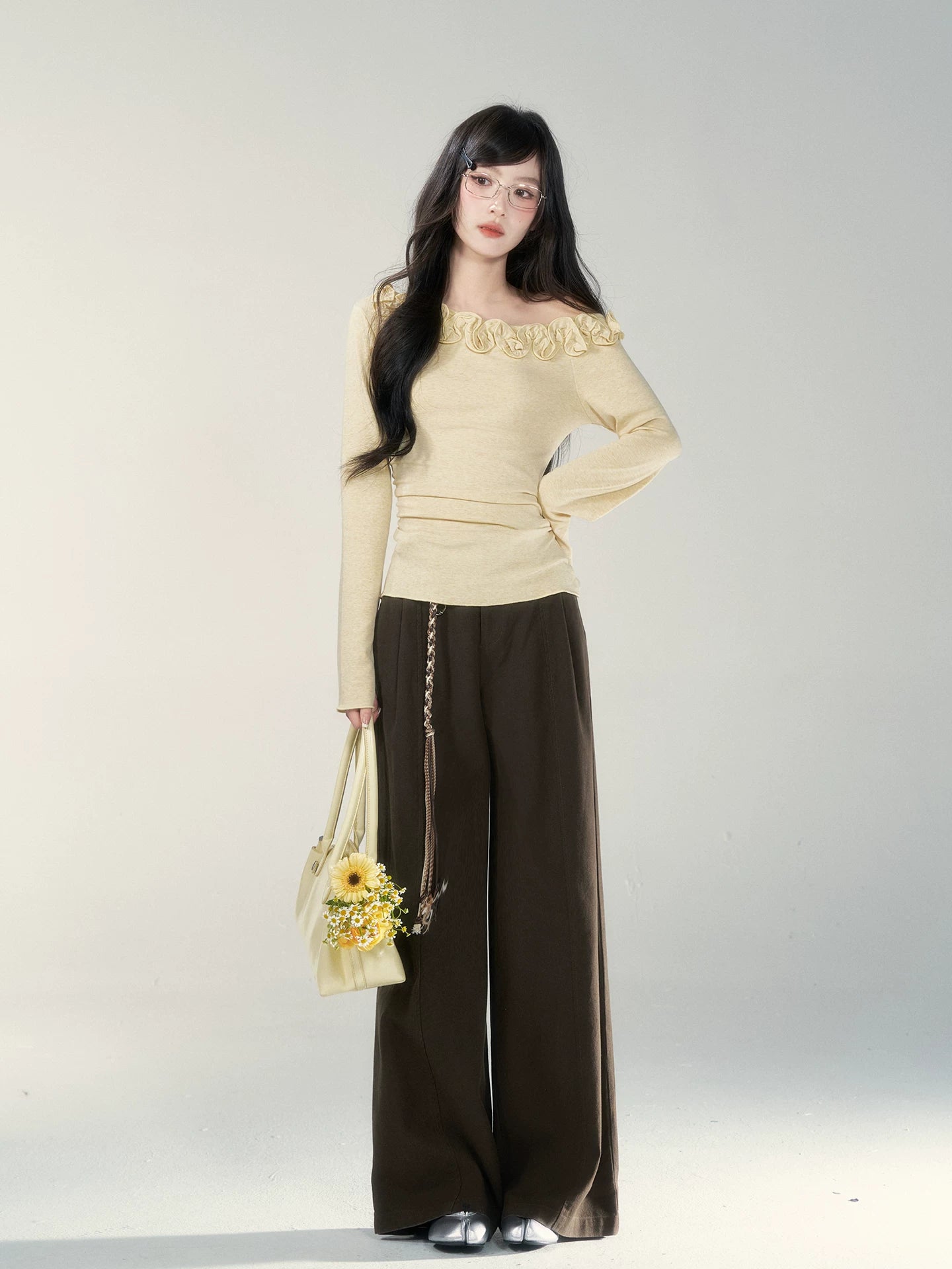 Wildberry Slant Shoulder Stand Flower Slim Knit Long Sleeve