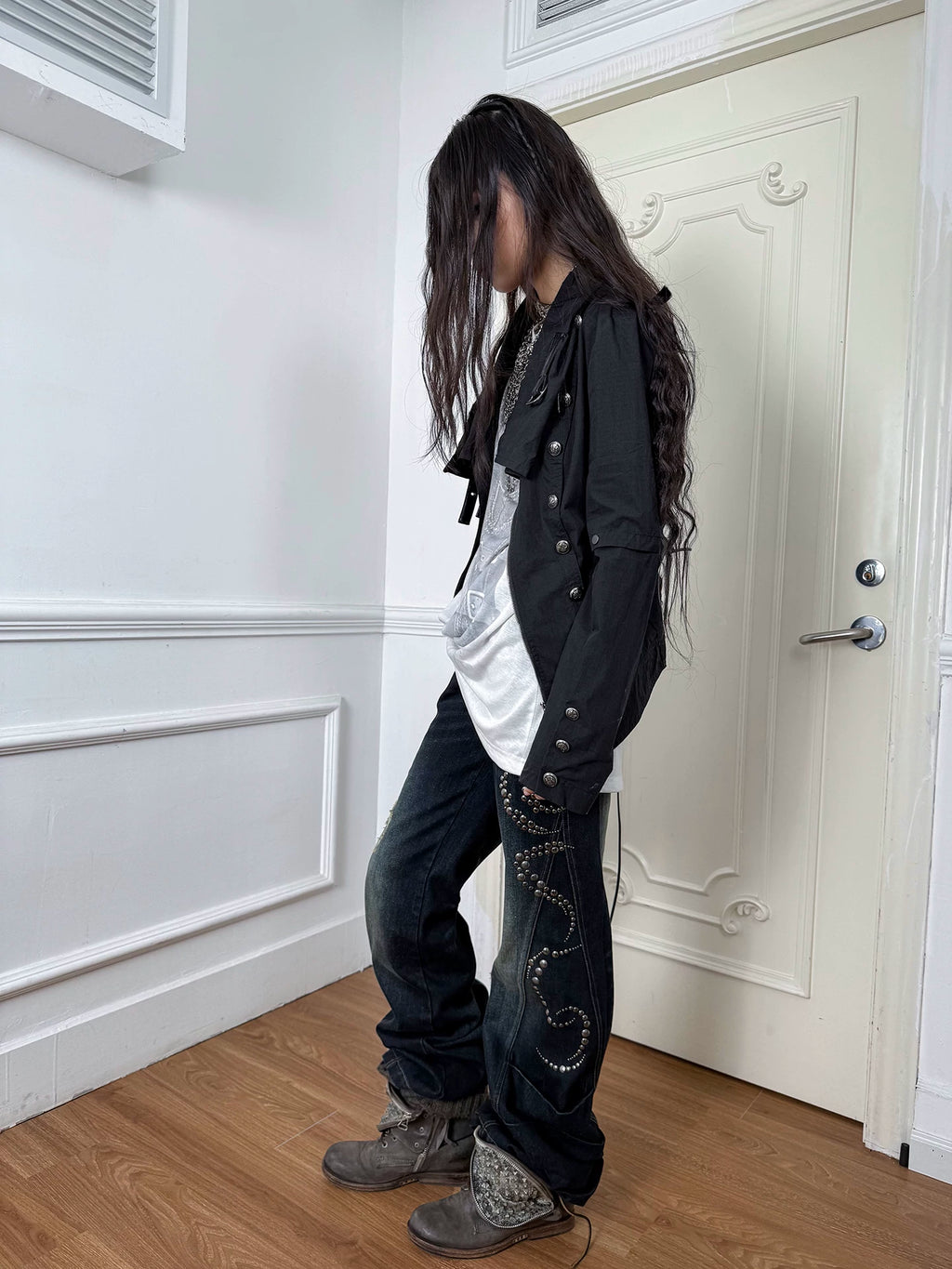 DoublePunch Micro-pull Hot Drill Frayed Stacked Silhouette Jeans