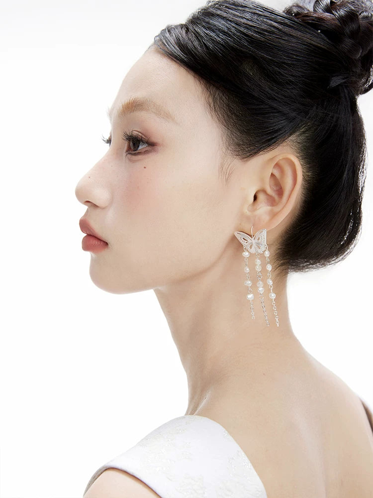 NO SOLUTION Pearl Tassel Butterfly Stud Earrings