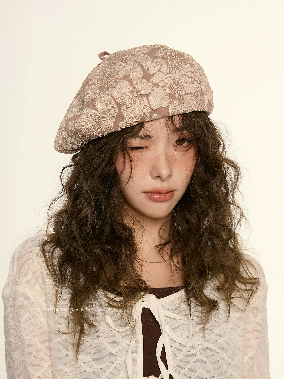 YORSOY Embossed Textured Face Small Casual Beret