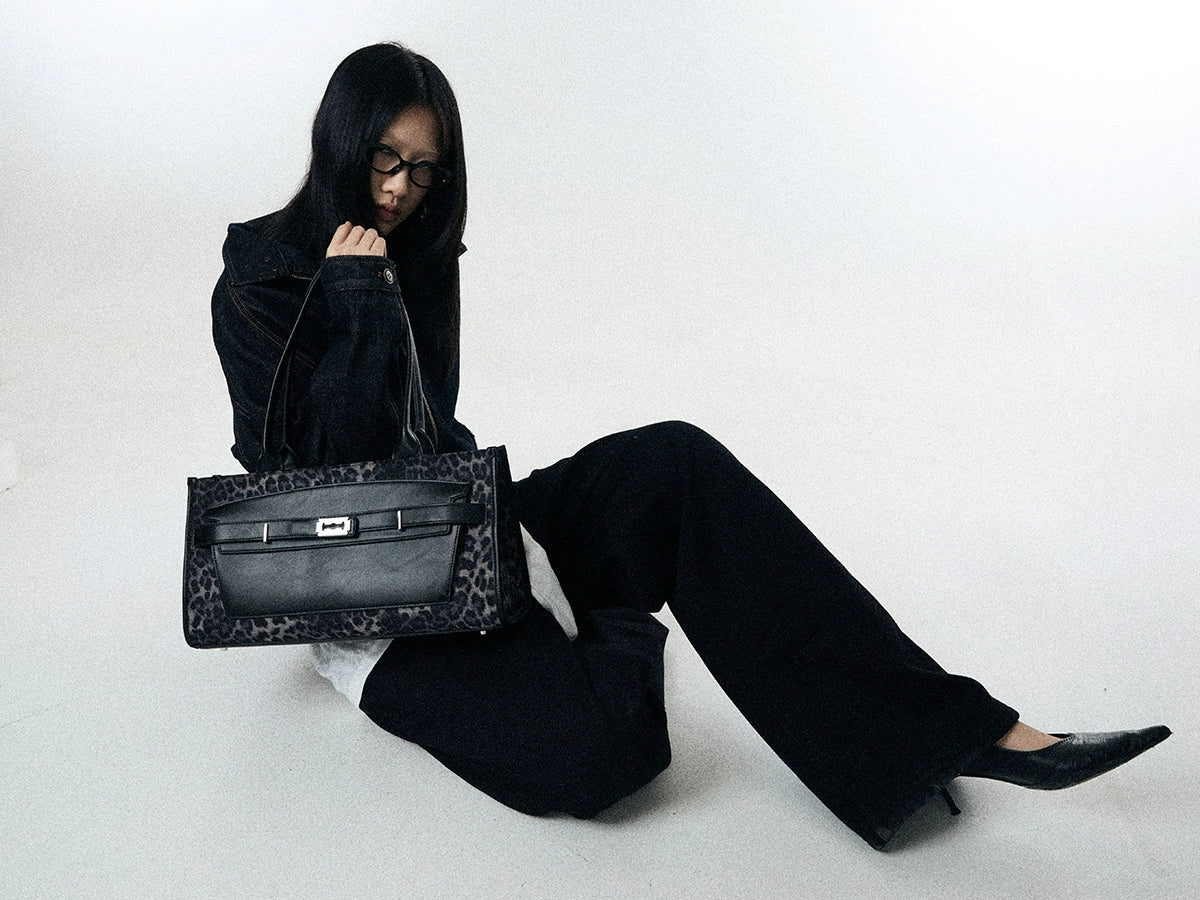 BINGBONG Black Panther Leather Large Capacity Cool Spicy Tote Bag