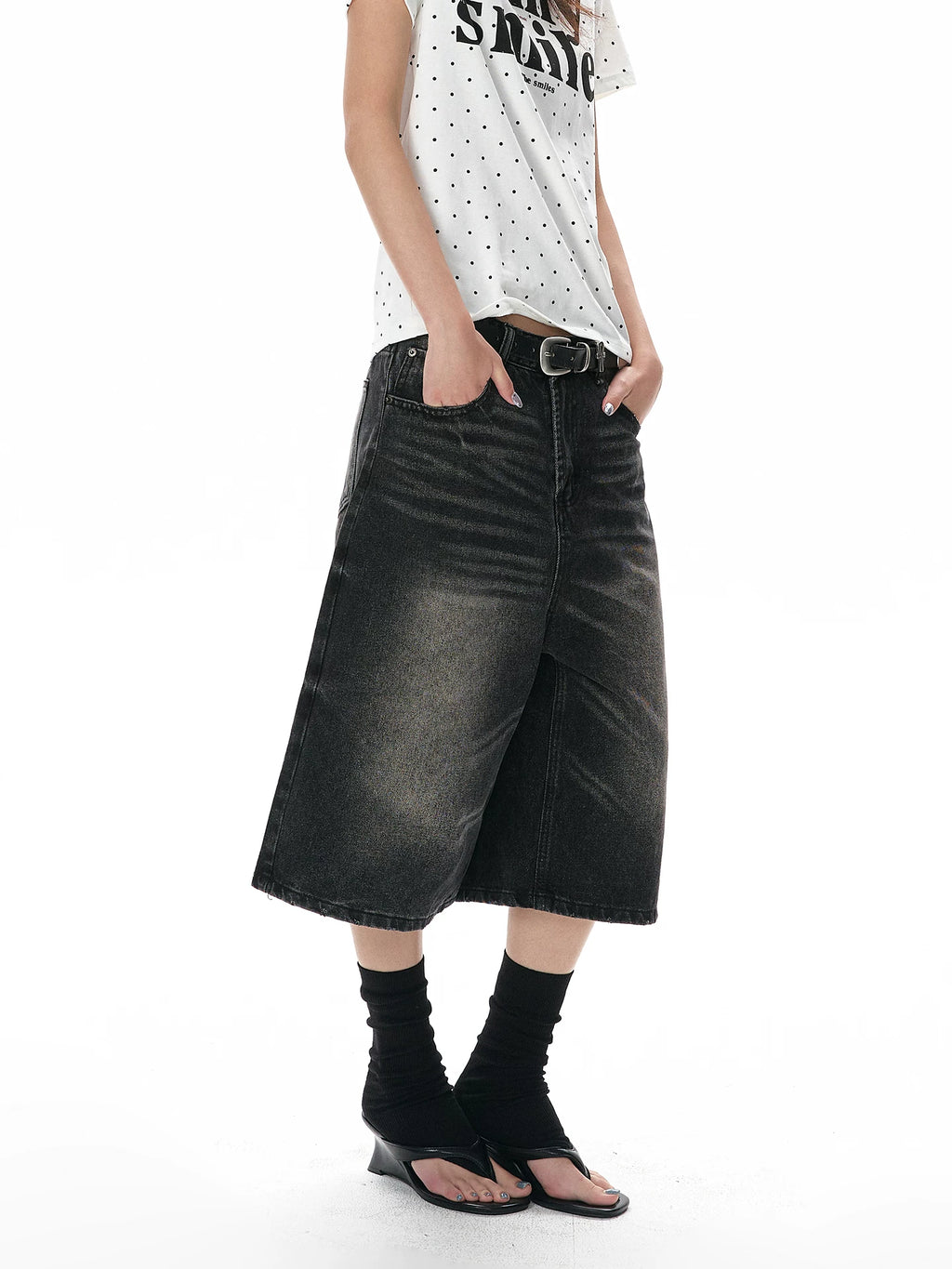 A PUEE Retro Denim Loose and Versatile Cropped Pants