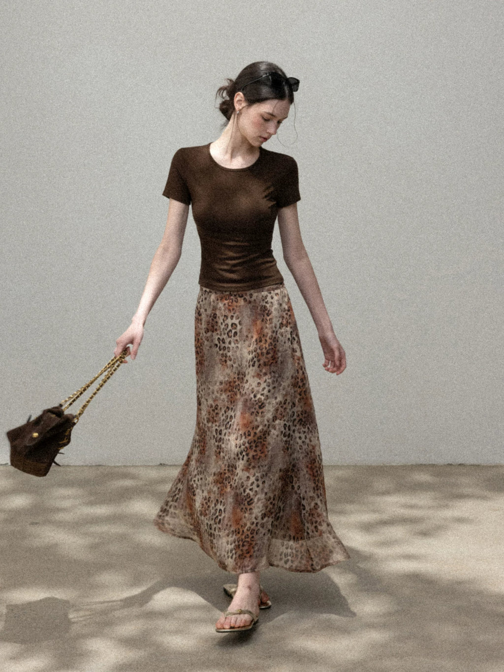 Cantonstory Vintage Slim Tee Leopard Print High Waist Skirt Set
