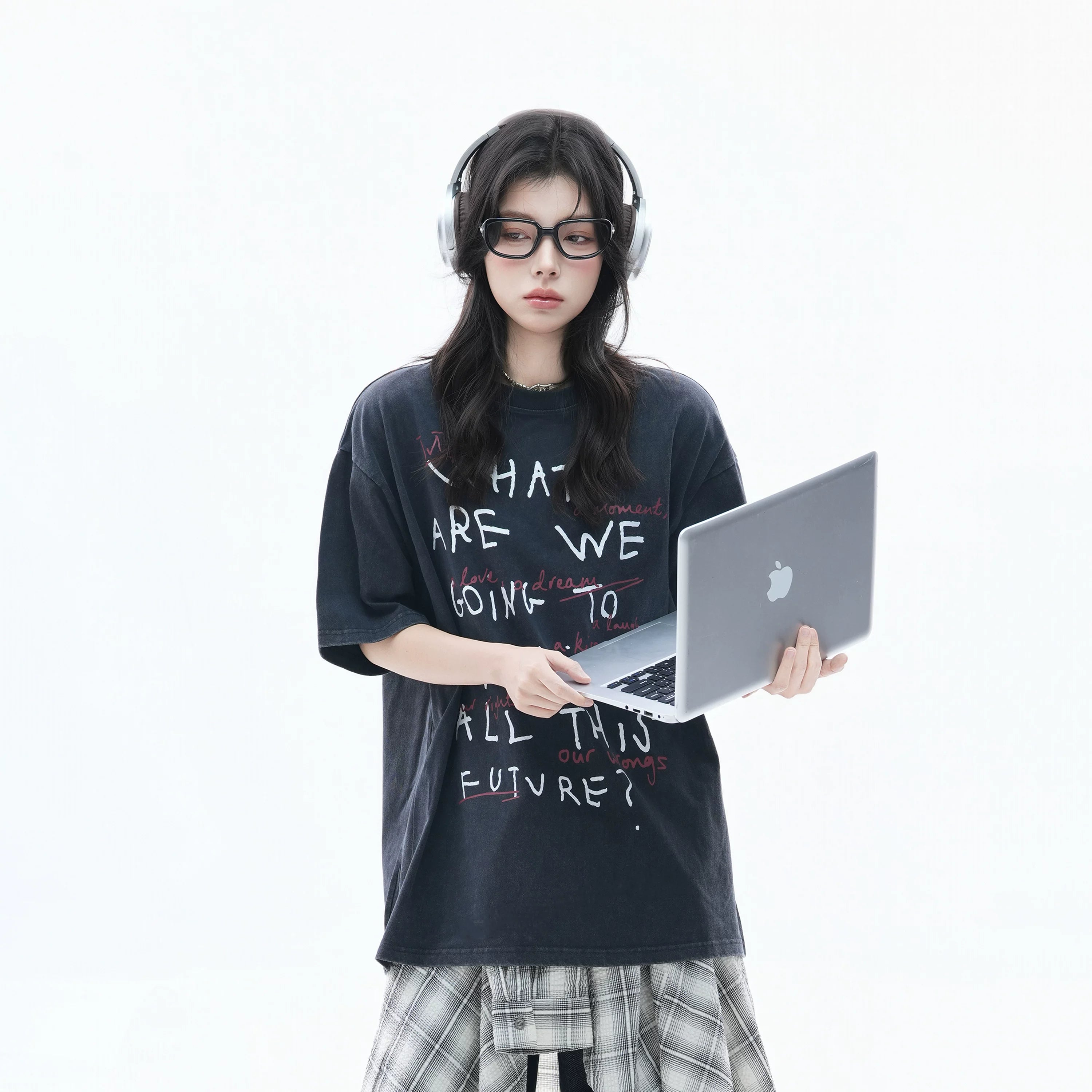 Zuocisankon Retro Fun Print Crew Neck Tee