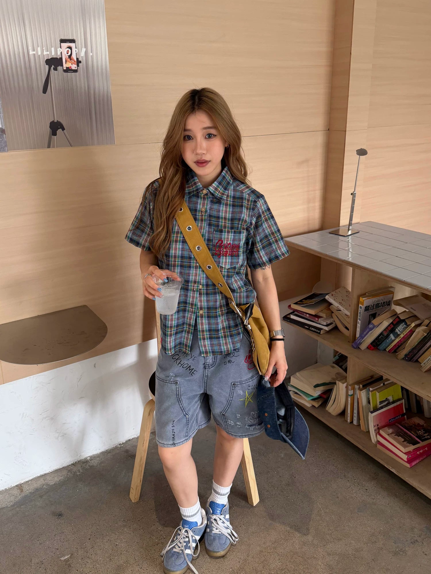 CCYE Embroidered Front Shoulder Loose Plaid Short-sleeved Shirt