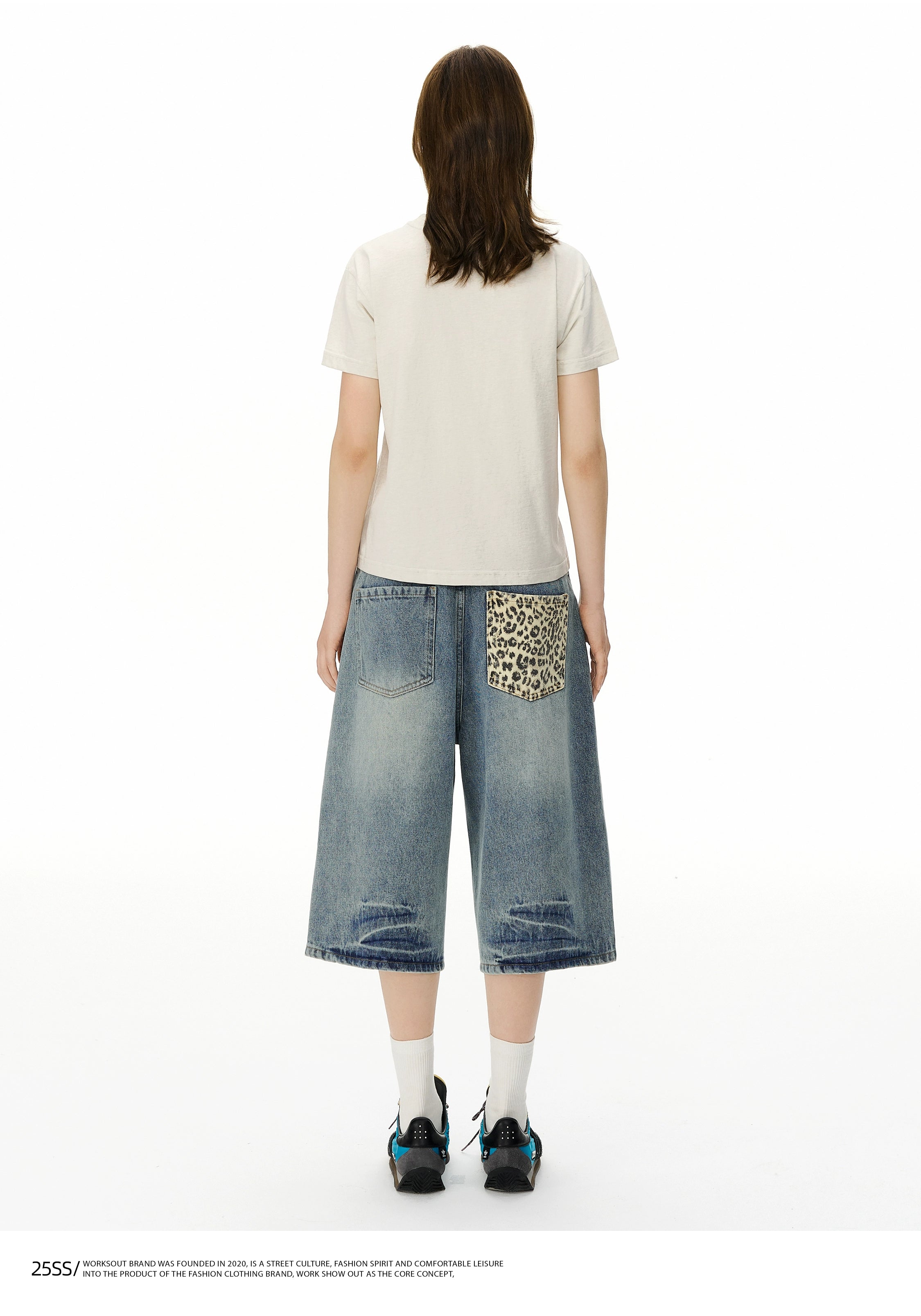 NICEBAD Flower Yarn Slogan Front Shoulder Tee