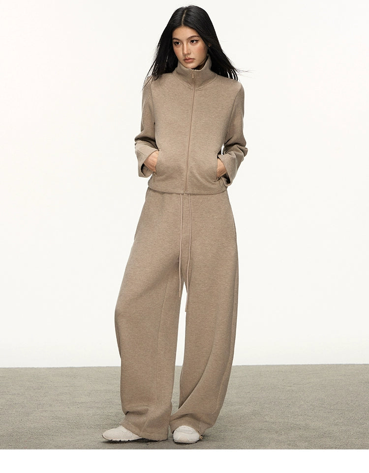 Anna Aneae Stand-up Collar Thermal Short Jacket Sweatpants Two-piece Set