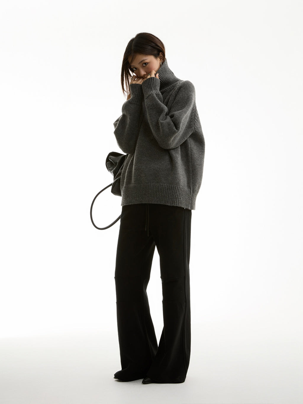 FUNKYFUN Loose-sleeved Turtleneck Knitted Sweater
