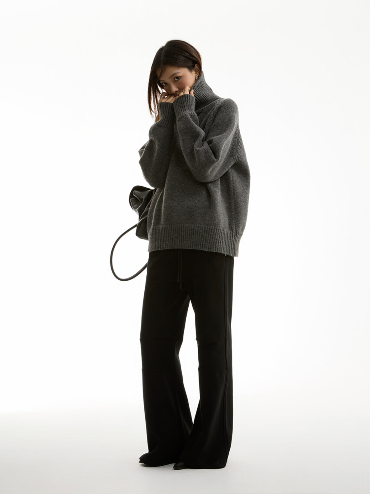FUNKYFUN Loose-sleeved Turtleneck Knitted Sweater