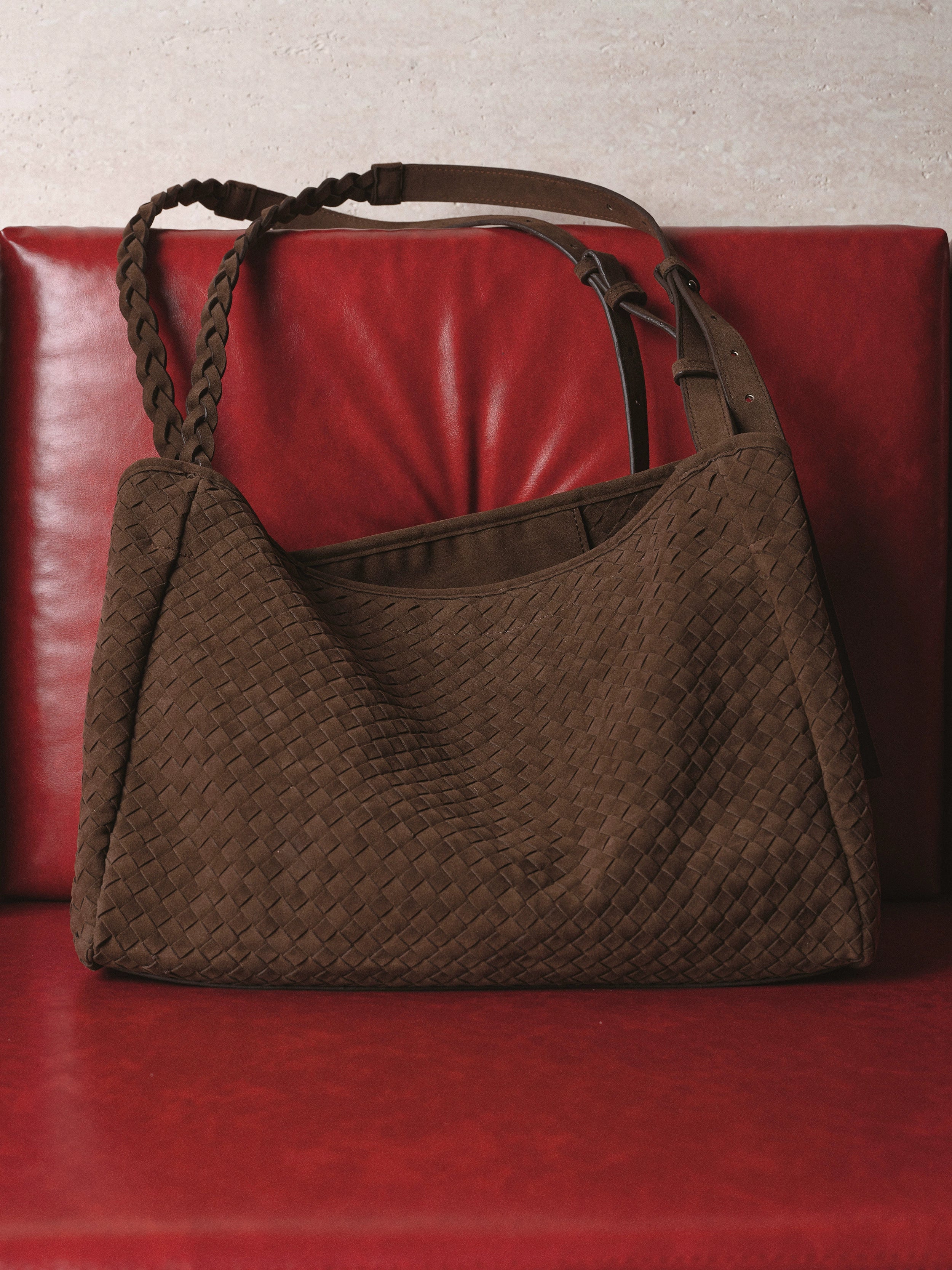 NOT UGLY 25AW Kendo hand-woven tan double strap shoulder suede soft diagonal span hobo bag