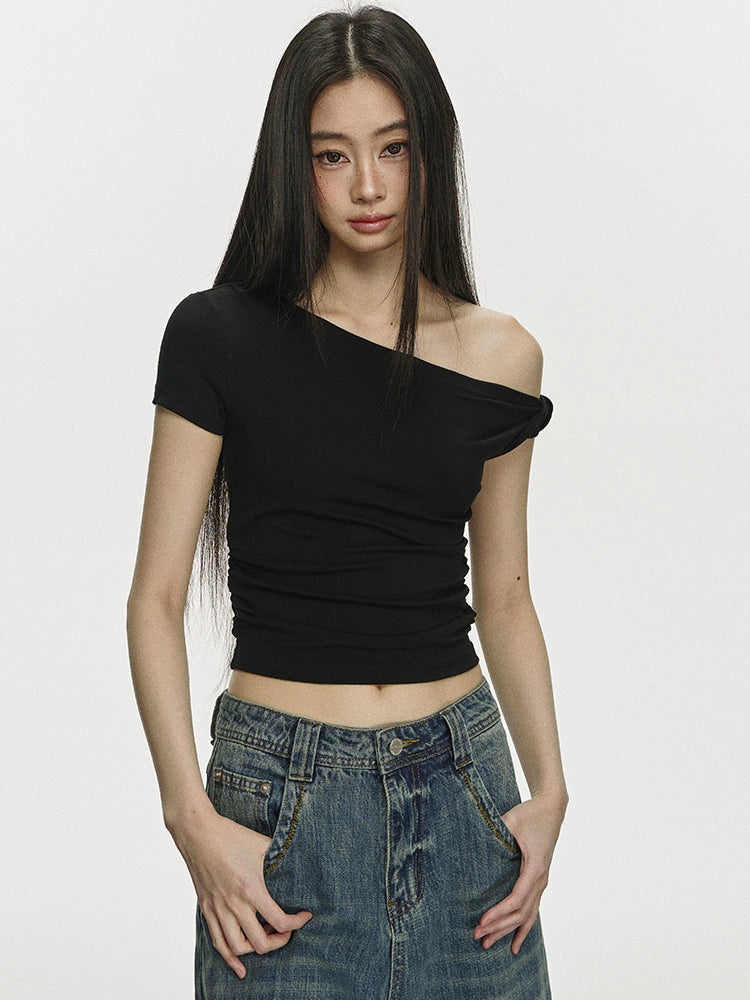 Anna Aneae Slanted Shoulder Slim-fit Temperament Short Knitted Top