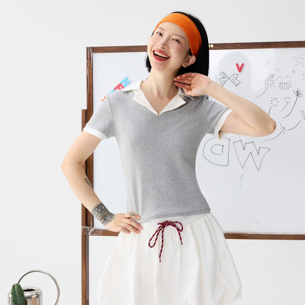 OWOX V-neck Slim and Thin Front Shoulder Contrasting Lapel Tee