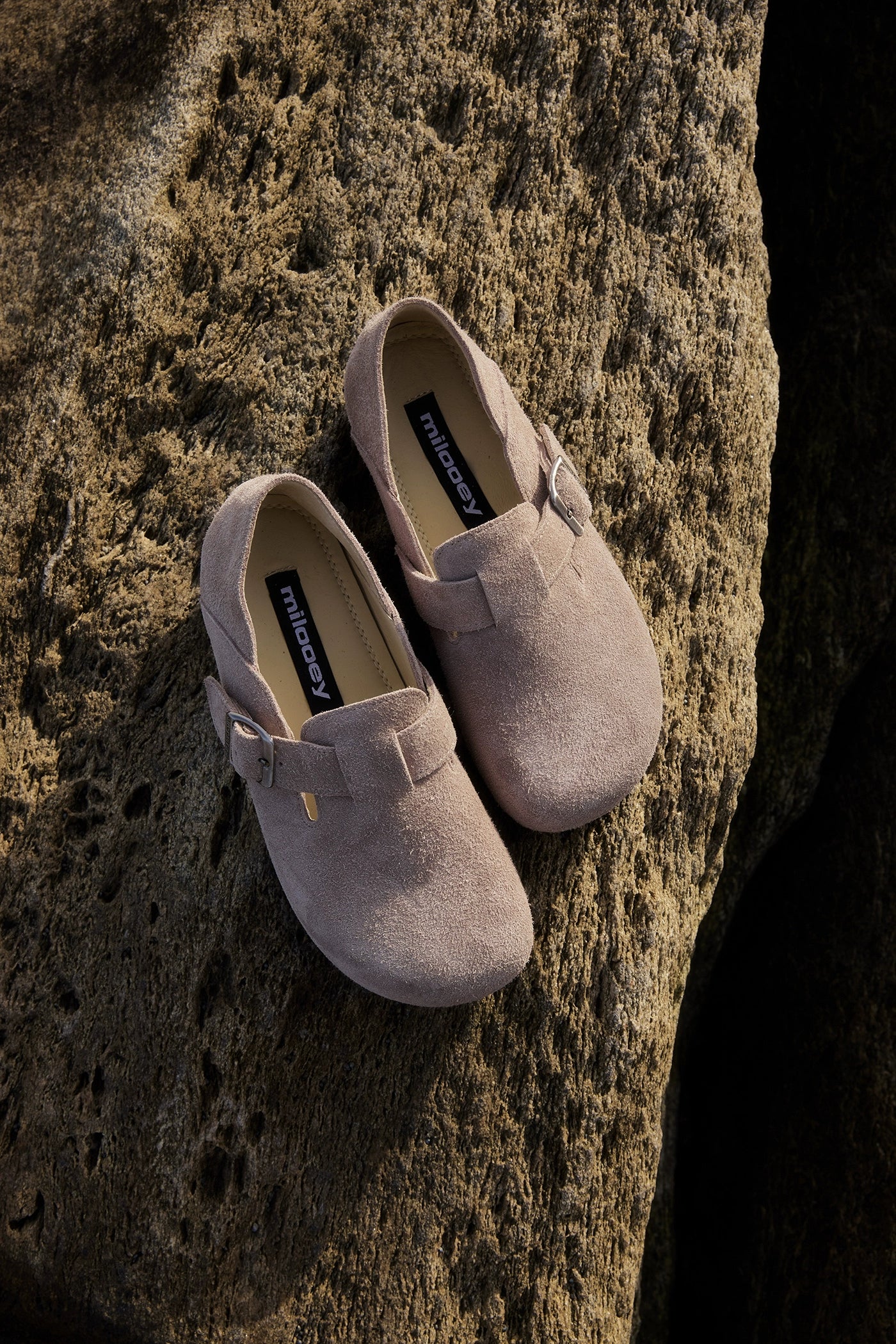 Milooey Flat-bottomed Fleece All-inclusive Soft-soled Shoes