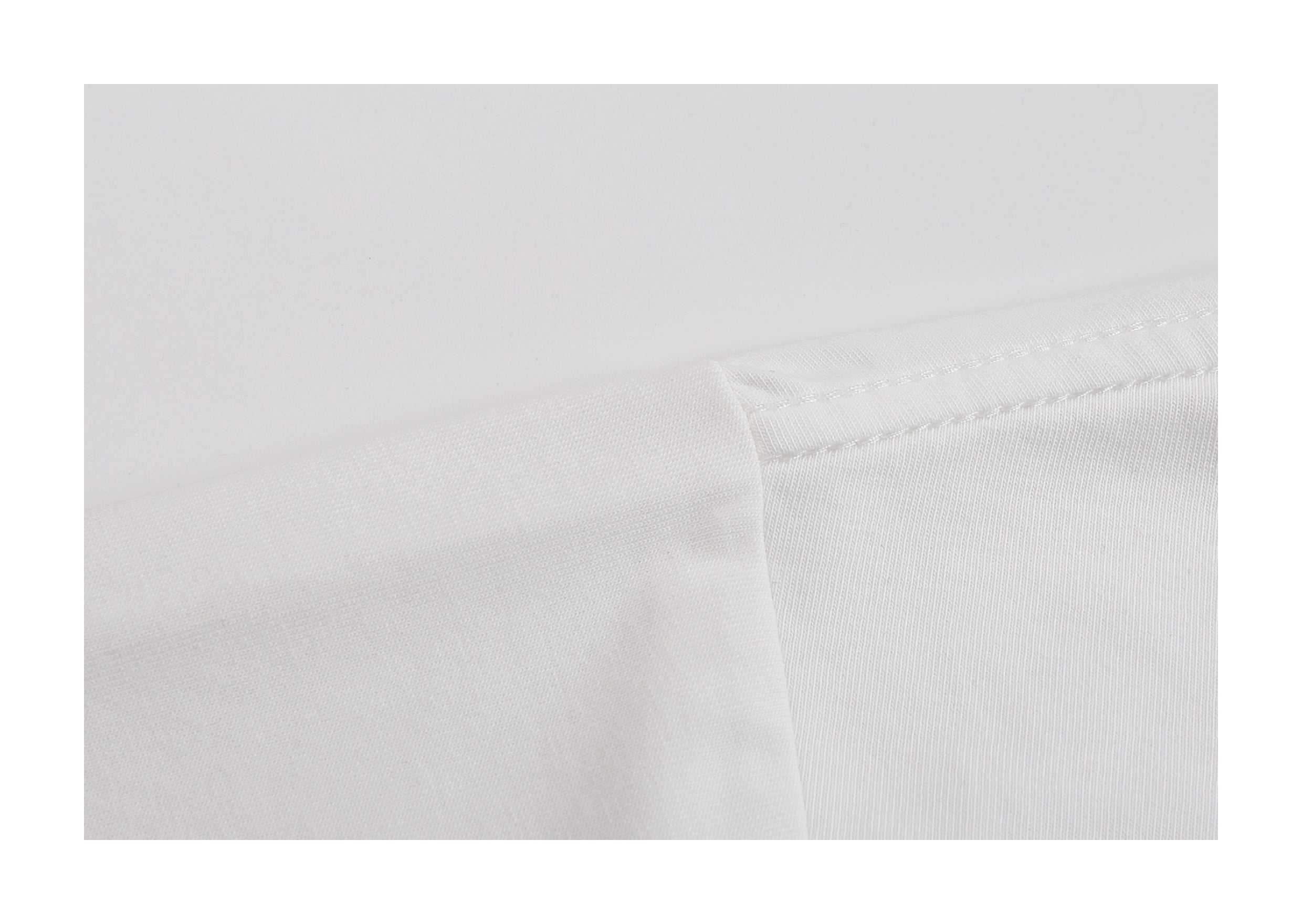 DESICCANT Cool Small Neckline Sunscreen Tee