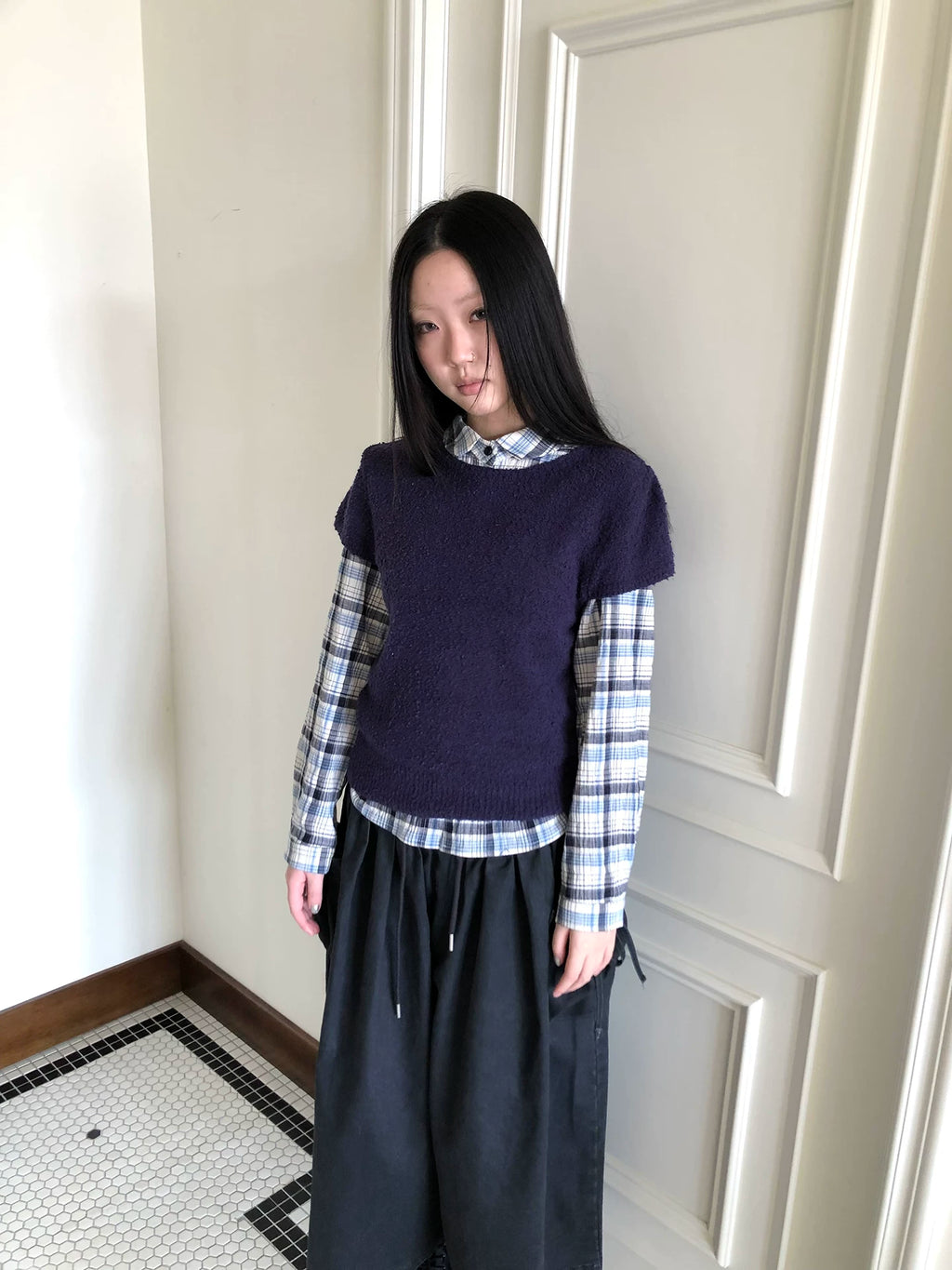 Ang: Project Vintage Crew Neck Front Shoulder Knitted Tee