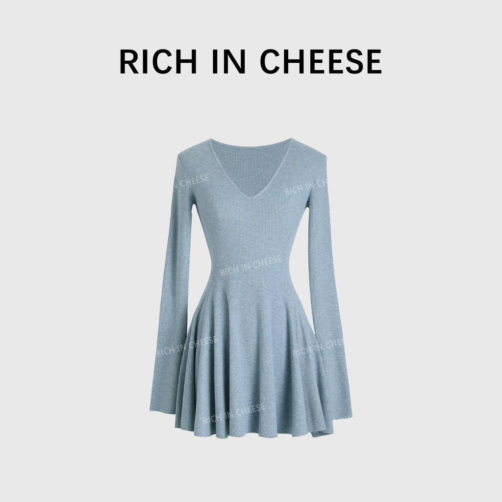 RICH IN CHEESE Knitted Waist Slim Dress