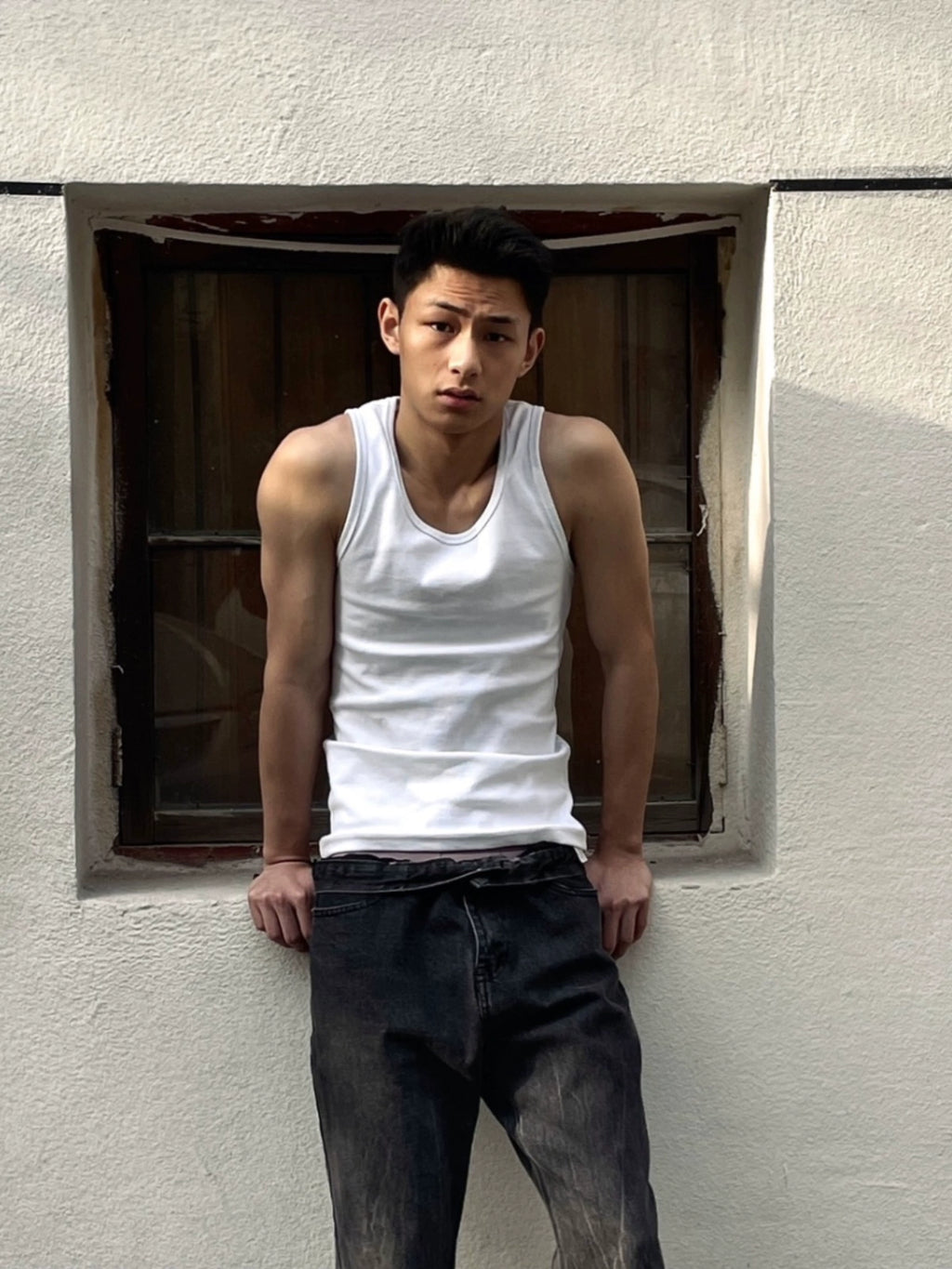 GTAL Threaded Bottom Shirt Sleeveless Tee