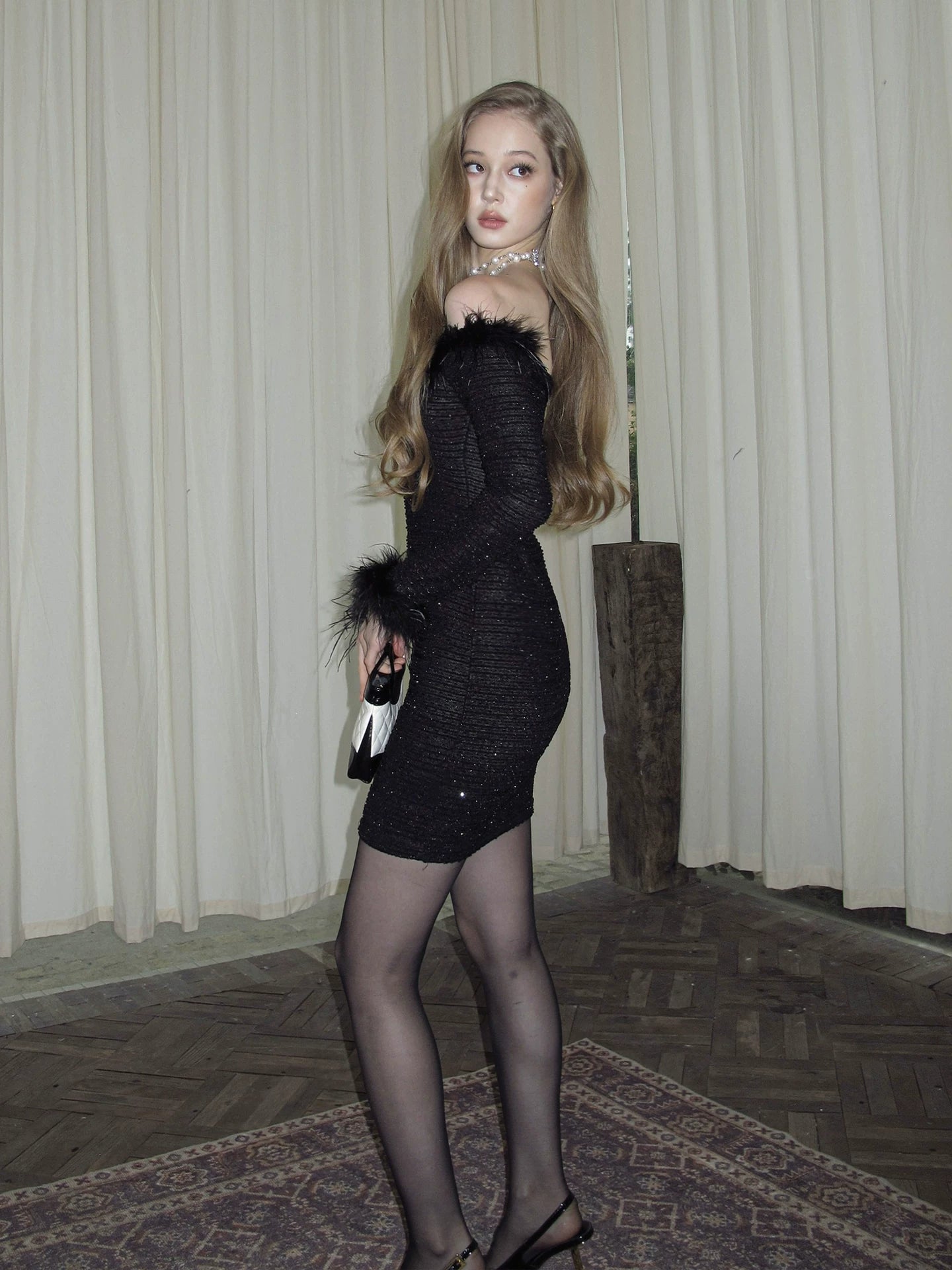 FINDYAWINGS Vintage One-word Shoulder Plush Dress