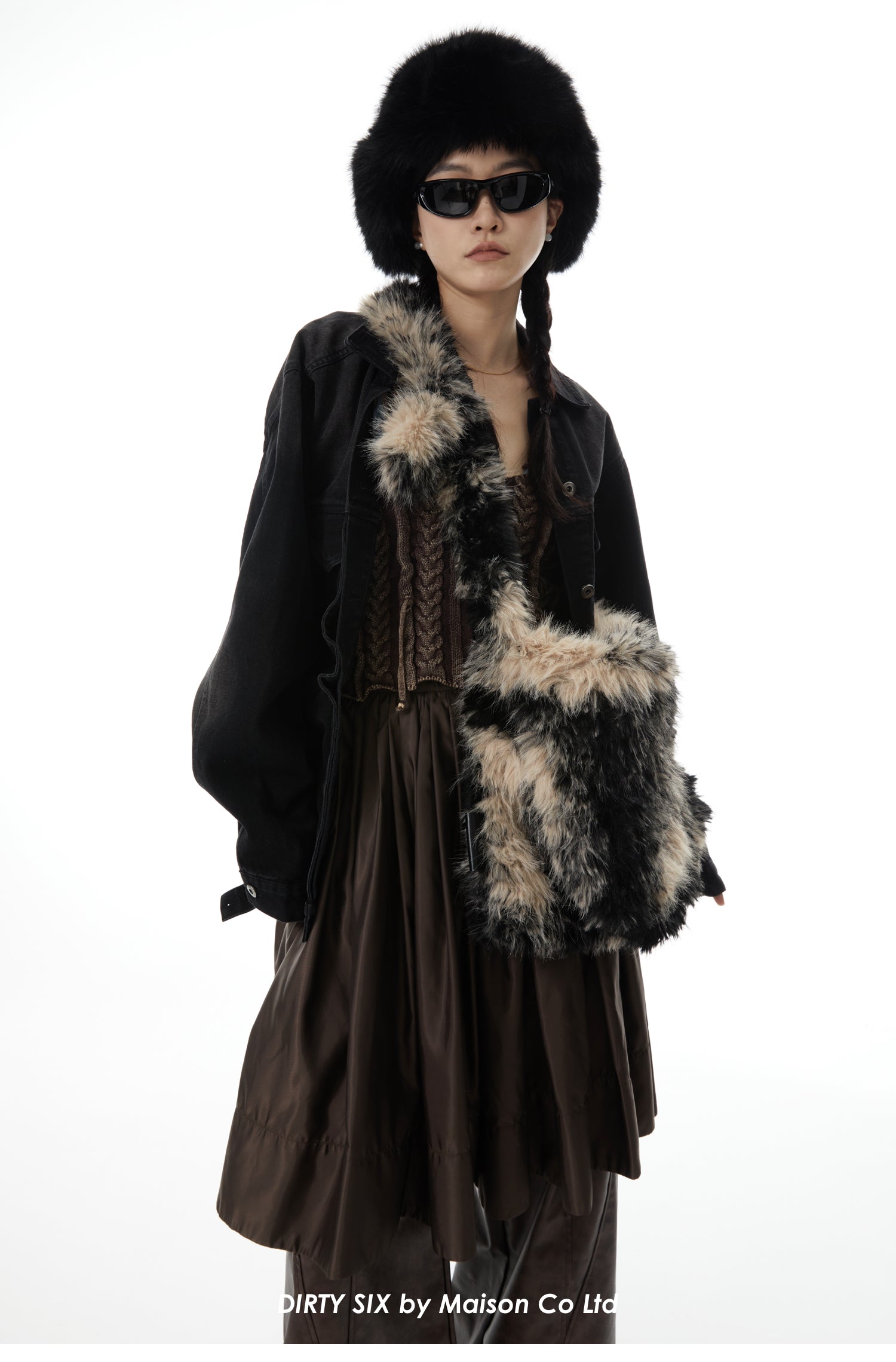 DirtySix "An Oat Cow" Wandering Wind Large Hairy Bag