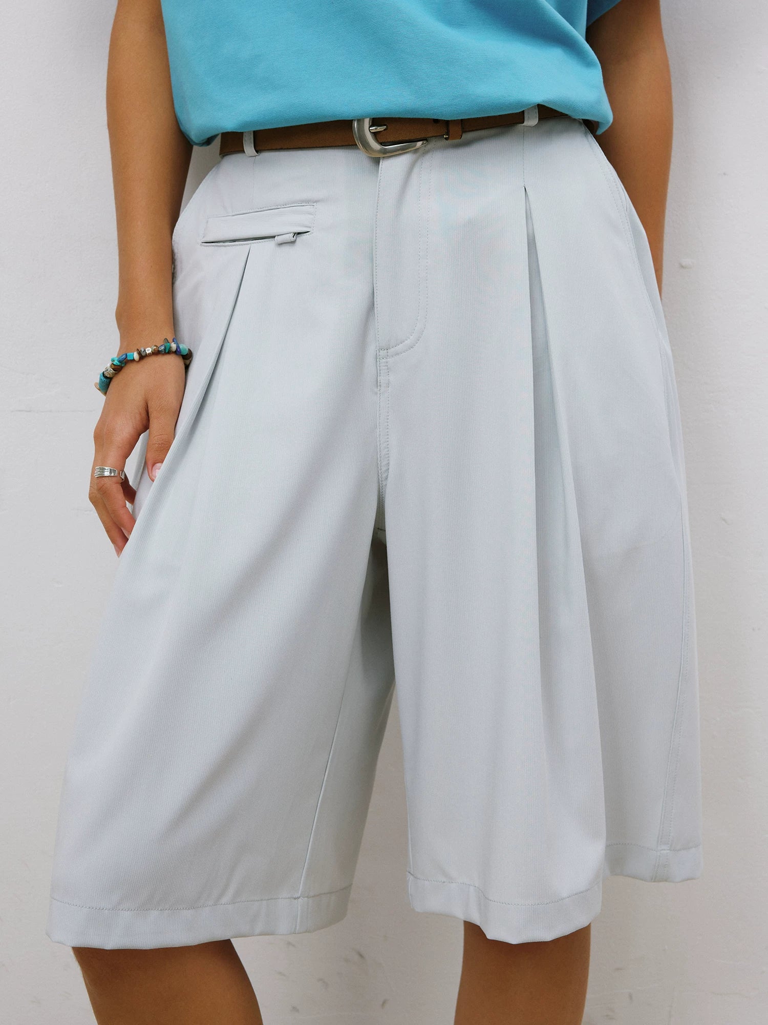 LR MADE Double Pleated Casual Shorts
