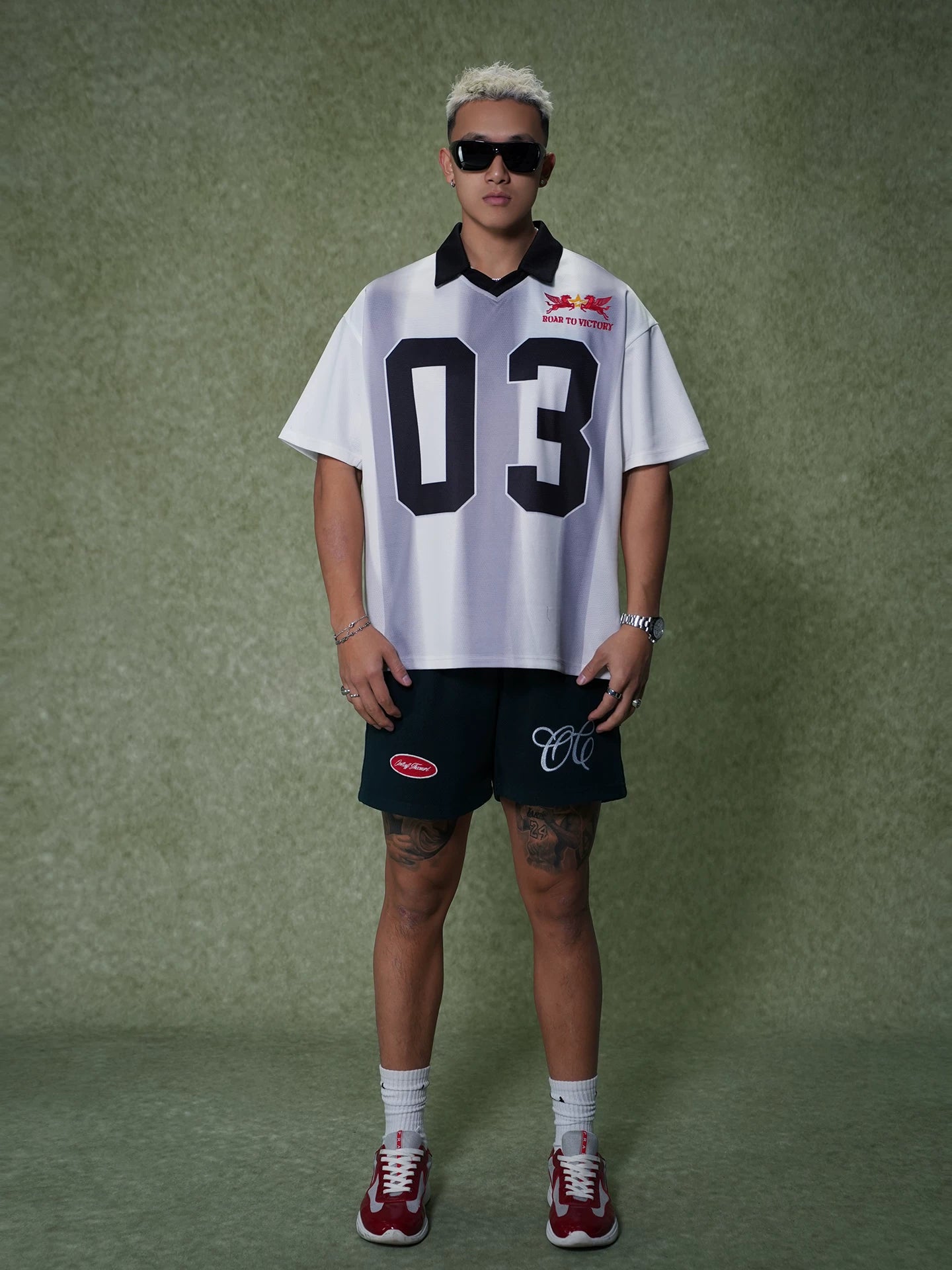 OOTC Vertical Embroidery Casual Tee