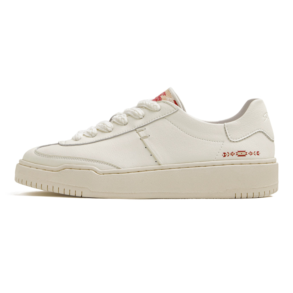 Madden Embroidered Platform Training Casual White Shoes