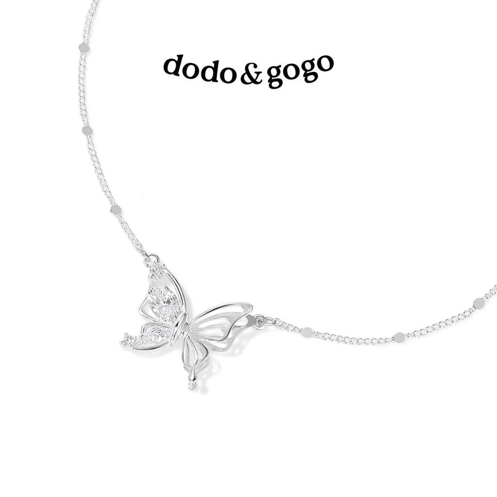 DODOGOGO Hollow Butterfly Necklace