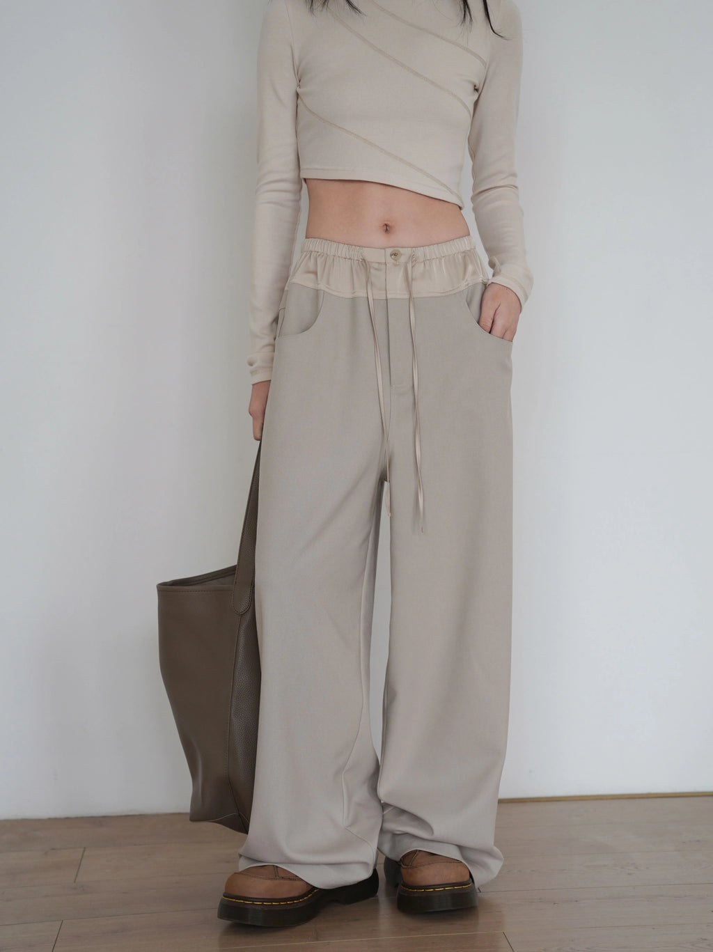 EM  Color Match Wide Leg Straight Pants