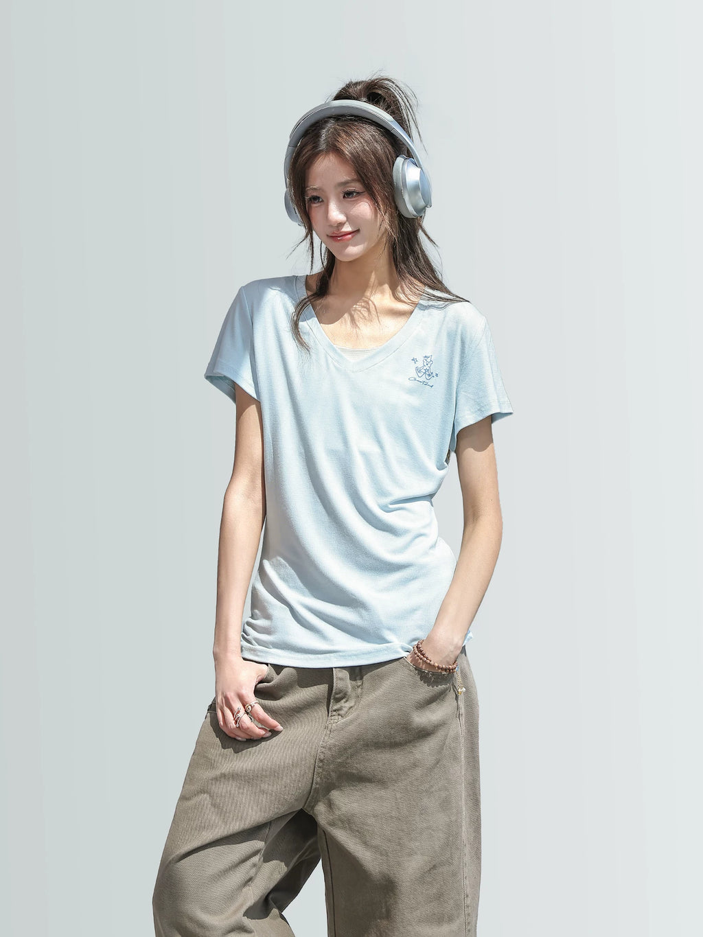 CHANT2nd Bear Print V-neck Tee