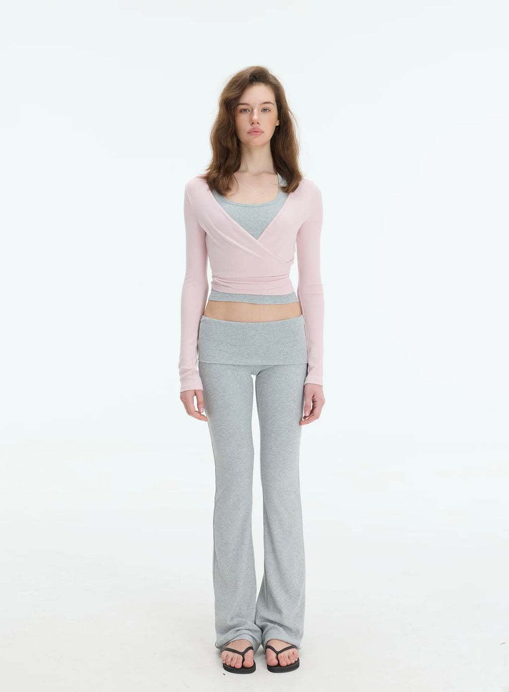 Veryrareme Flanged Slim-Fit Low-rise Yoga Casual Pants